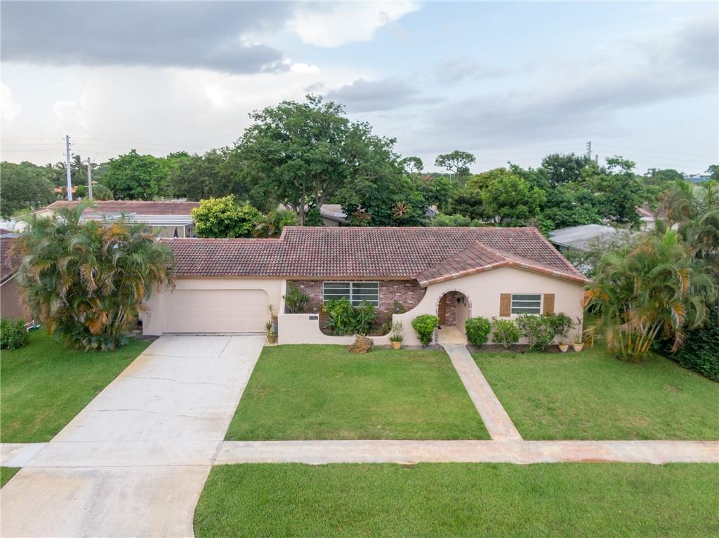 Coconut Creek 9th Sec 69- - Residential