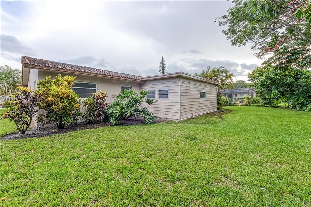 Coconut Creek 9th Sec 69- - Residential