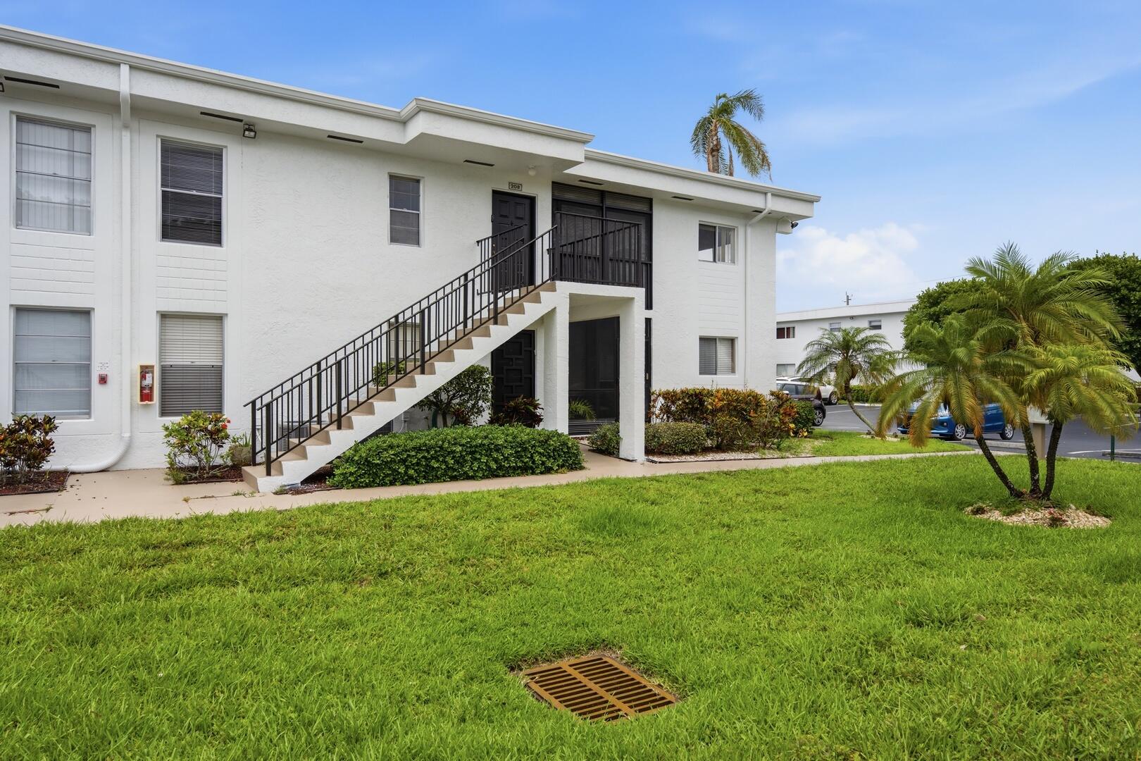 INTERNATIONAL CLUB - Residential