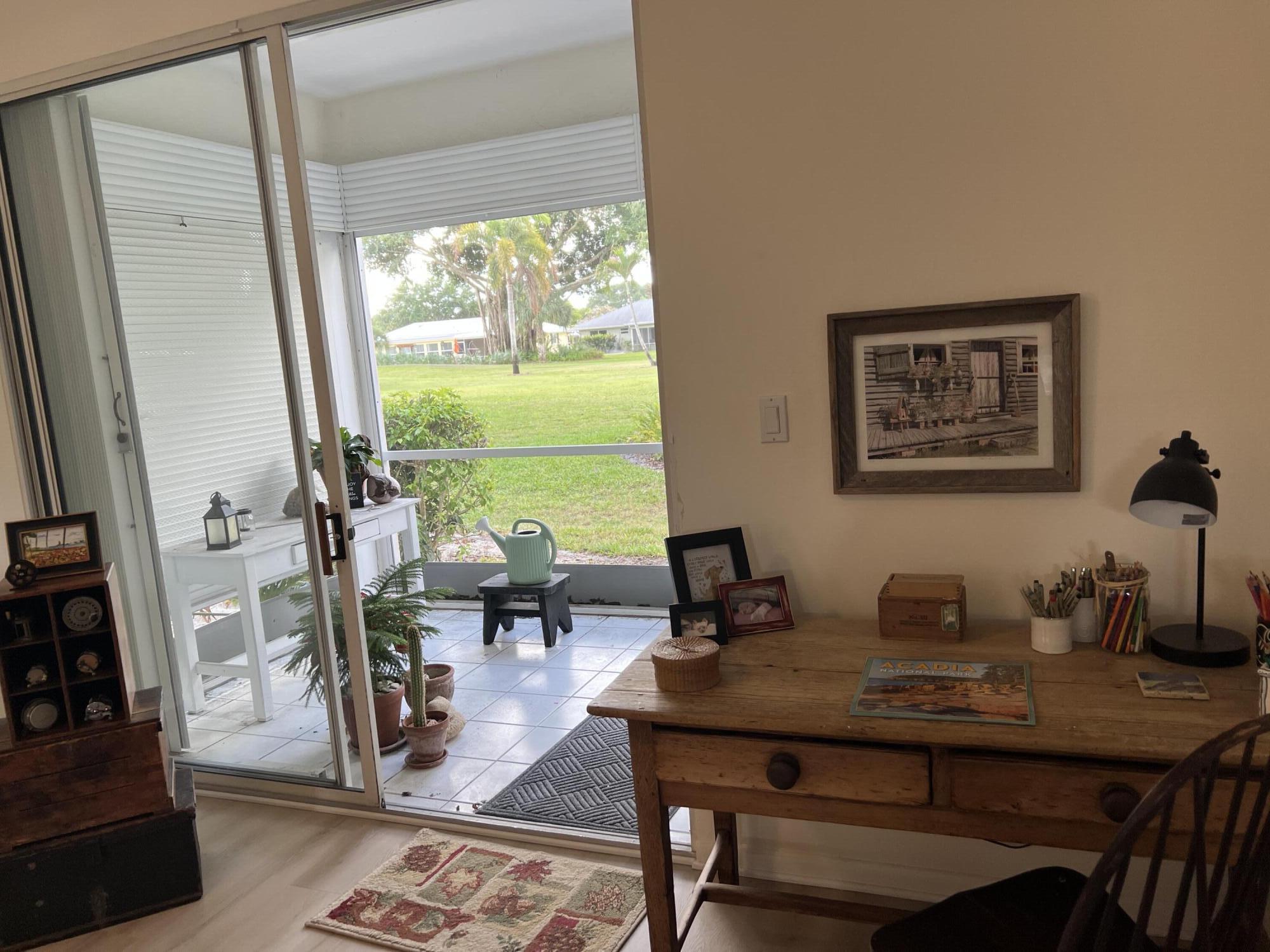 THE LITTLE CLUB CONDO - Residential