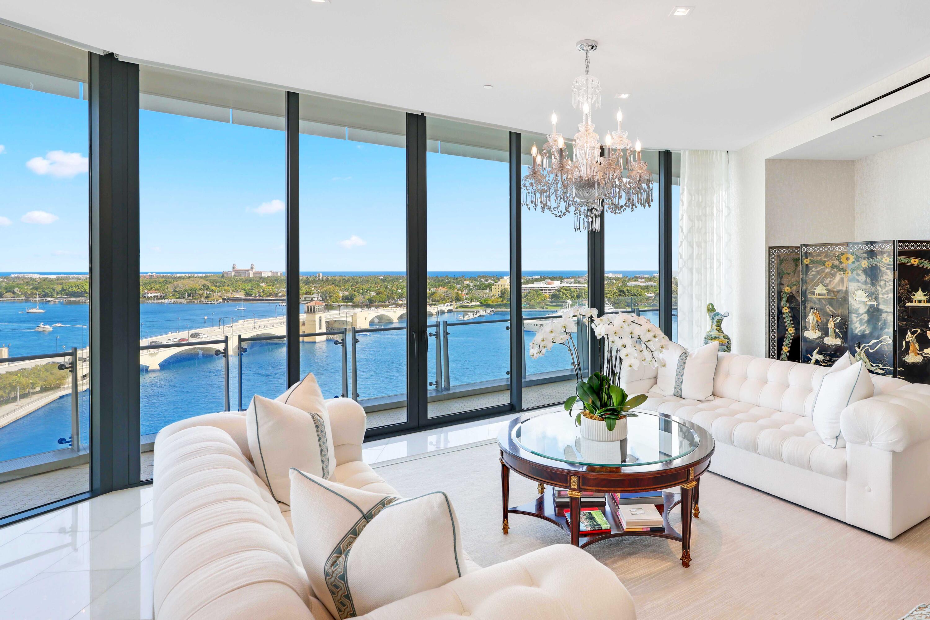 BRISTOL CONDO - Residential