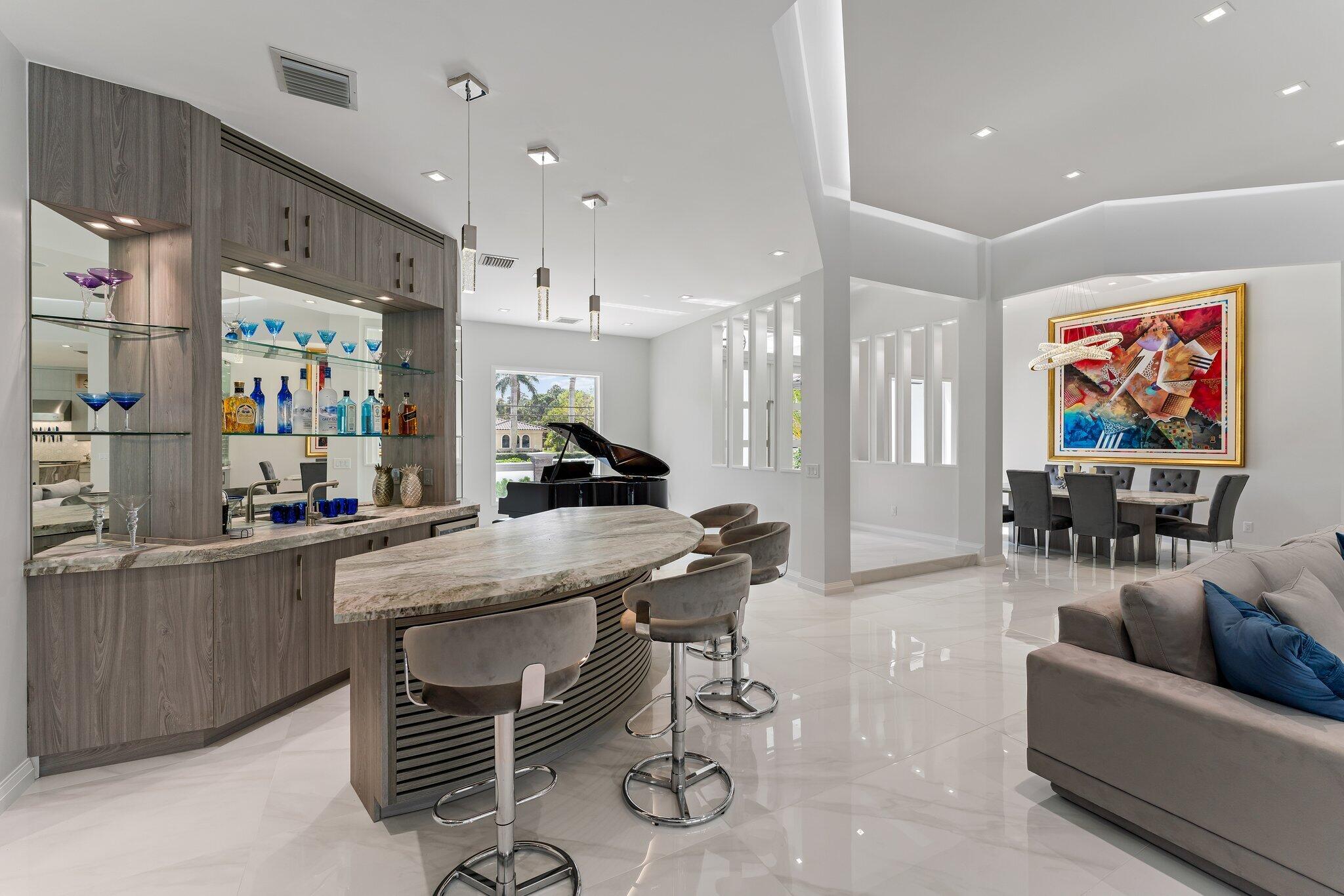 PALM BEACH COUNTRY ESTATES - Residential