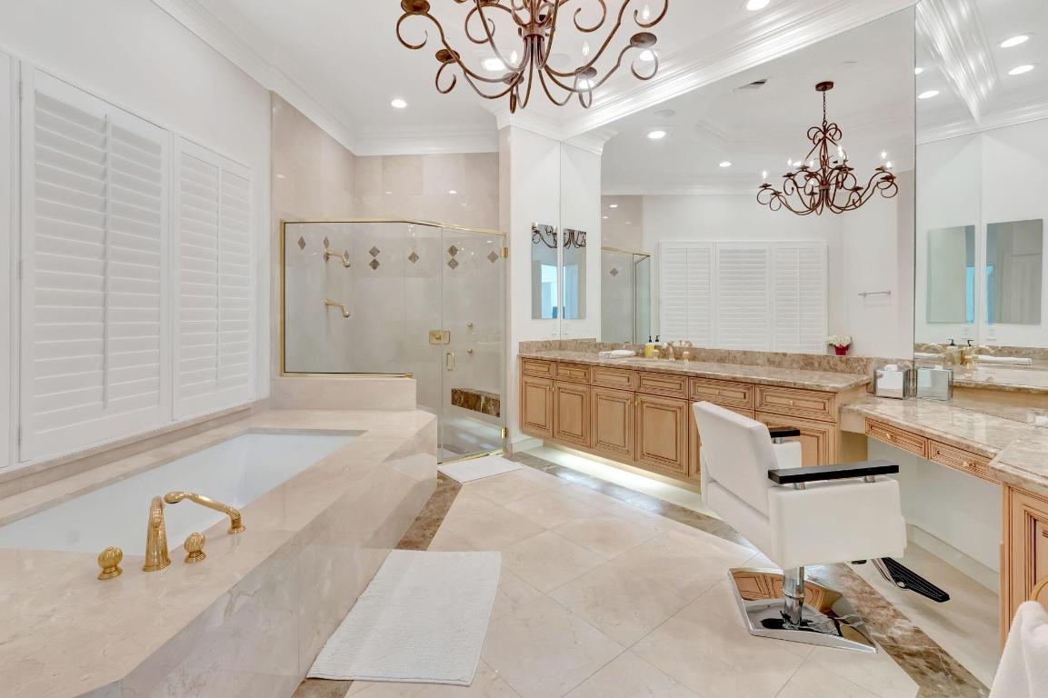 ST ANDREWS COUNTRY CLUB - Residential