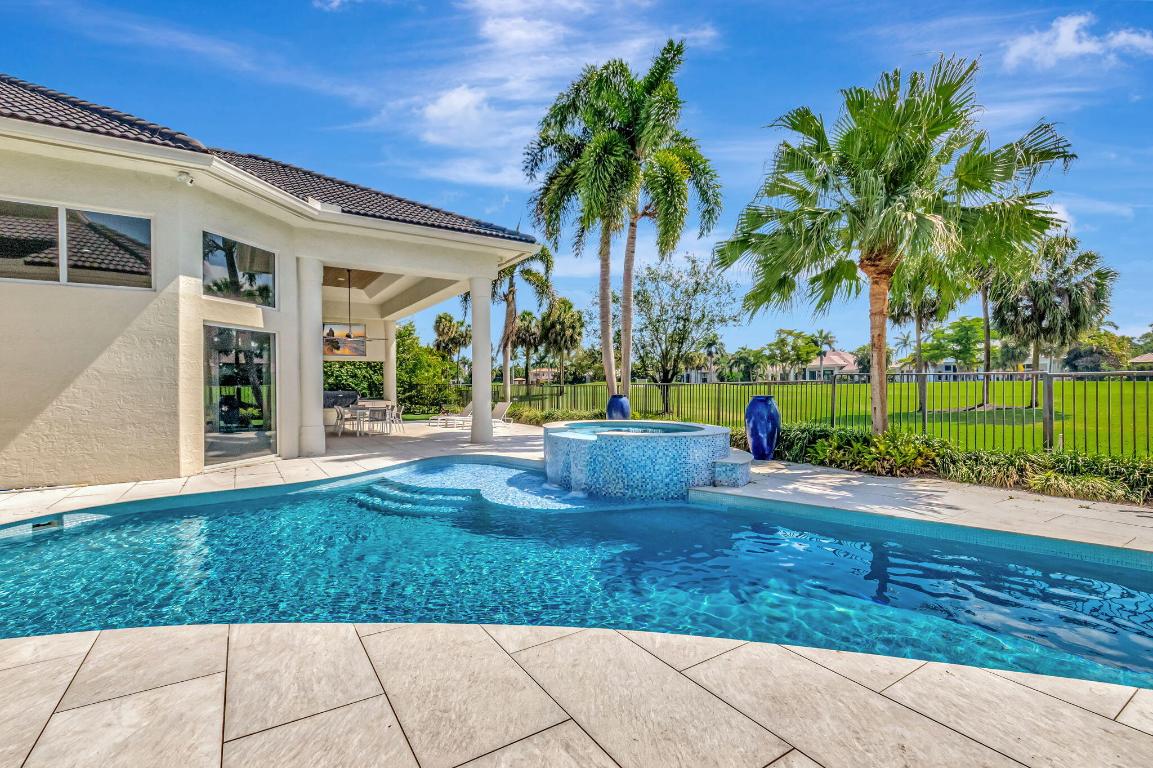 ST ANDREWS COUNTRY CLUB - Residential