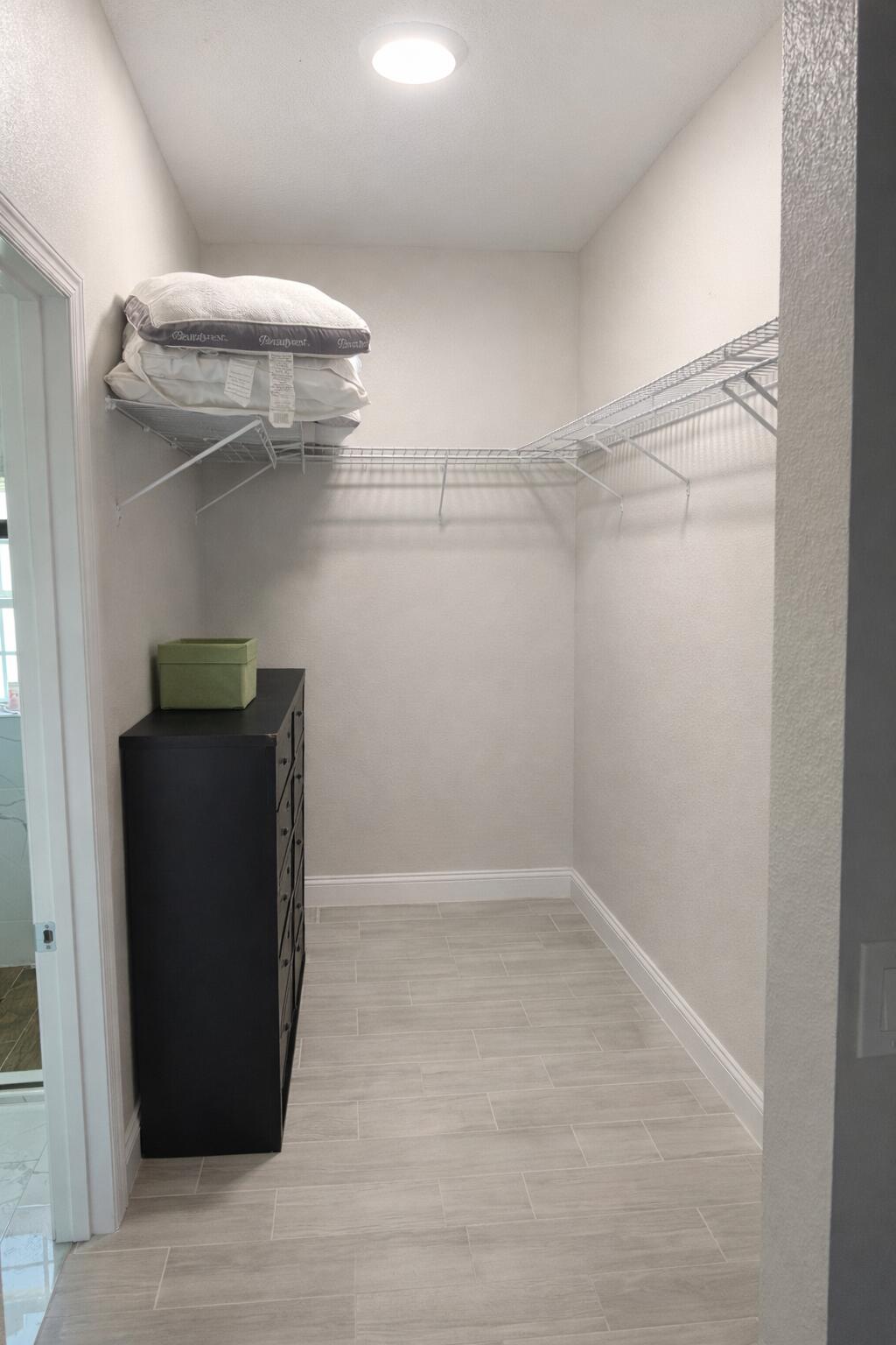 COX L C ADD - Residential Lease