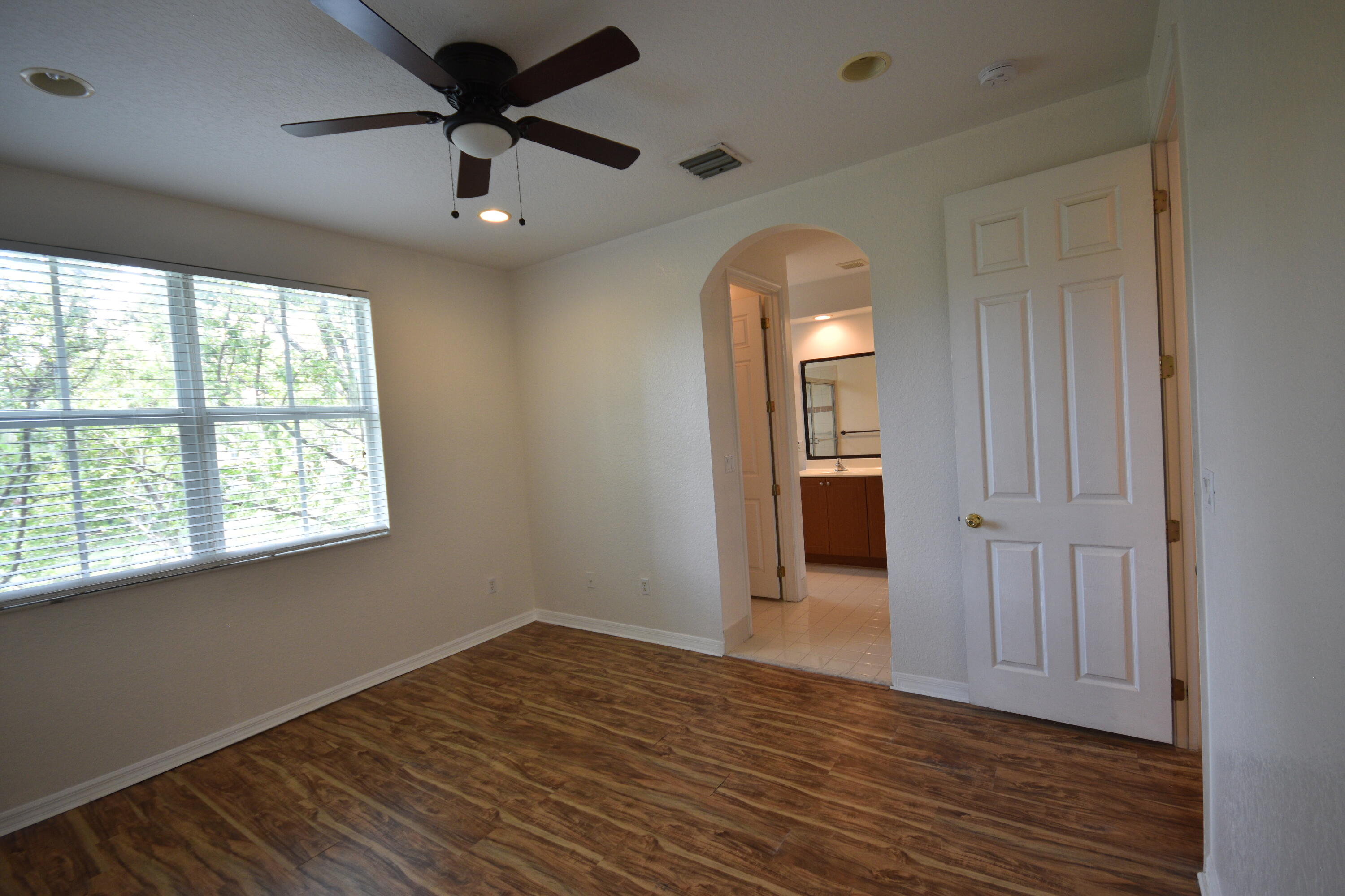 TUSCAN VILLAS CONDO - Residential Lease