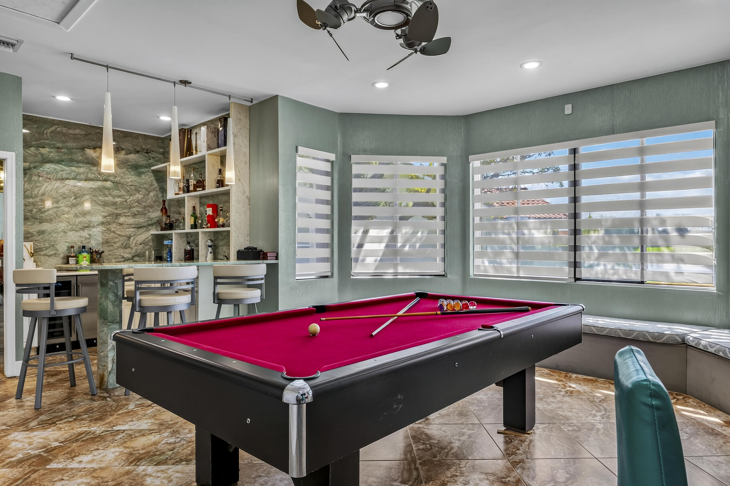 WEST GLEN - Residential