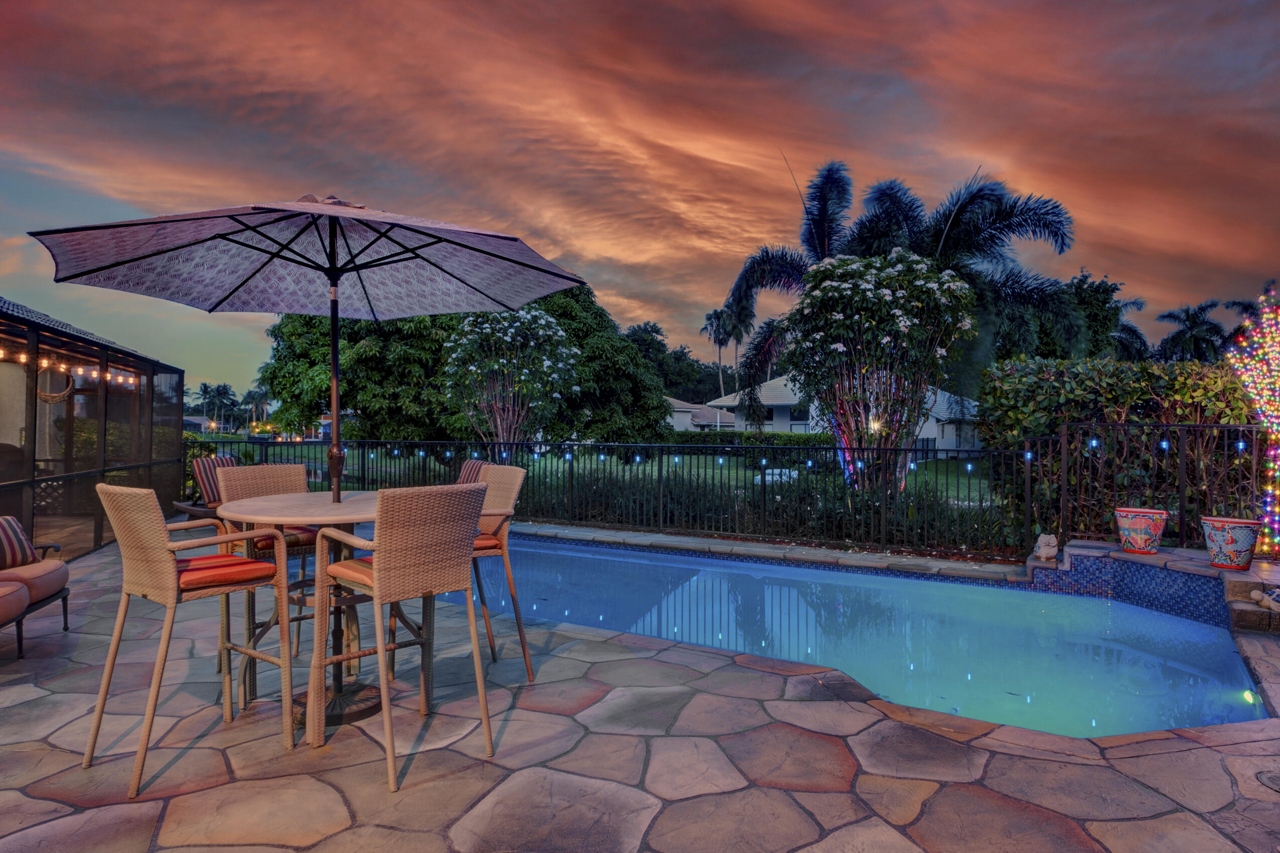WEST GLEN - Residential