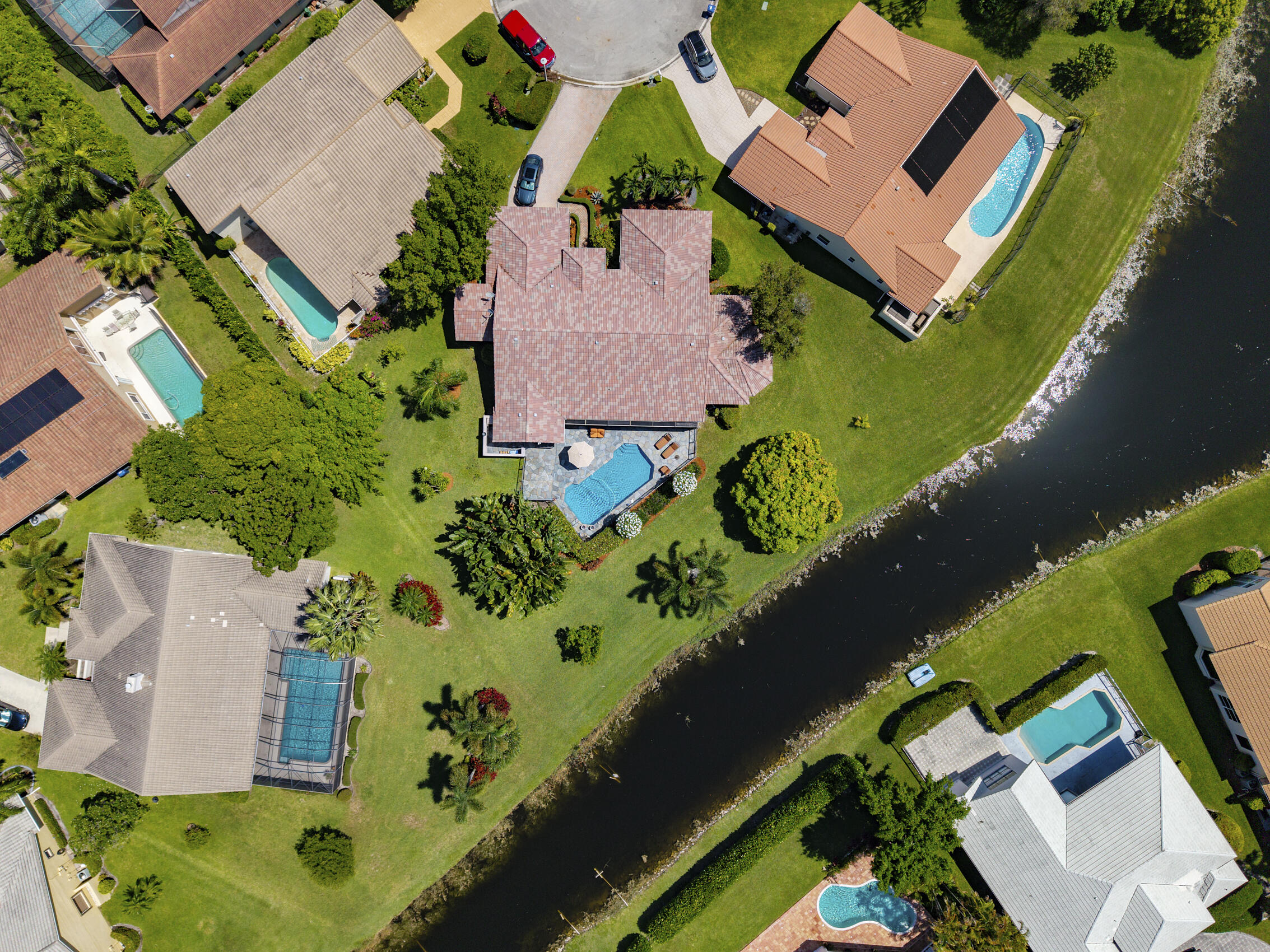 WEST GLEN - Residential