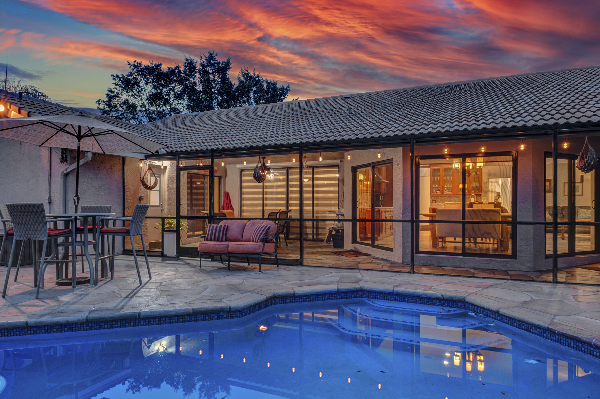 WEST GLEN - Residential