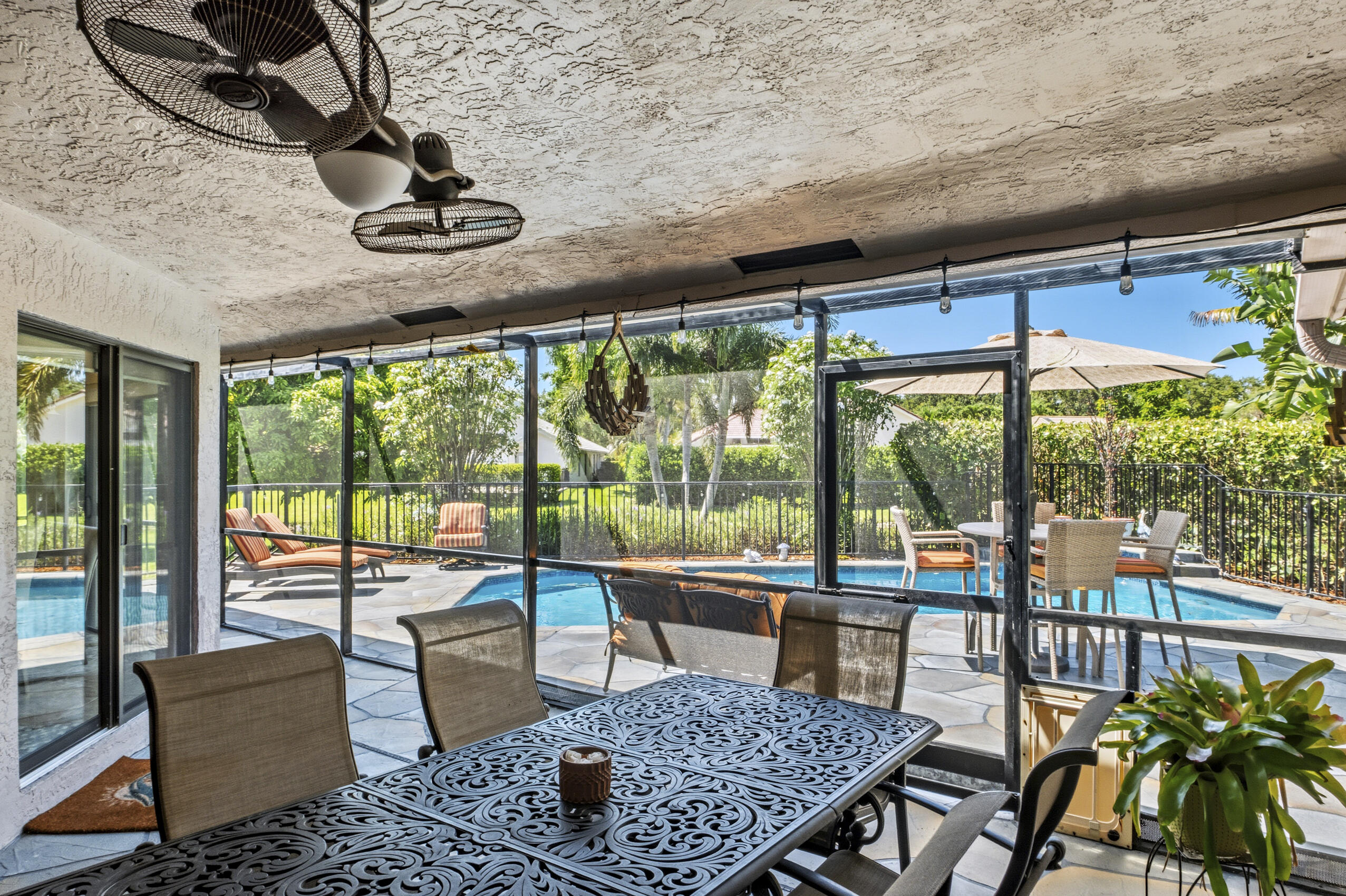 WEST GLEN - Residential