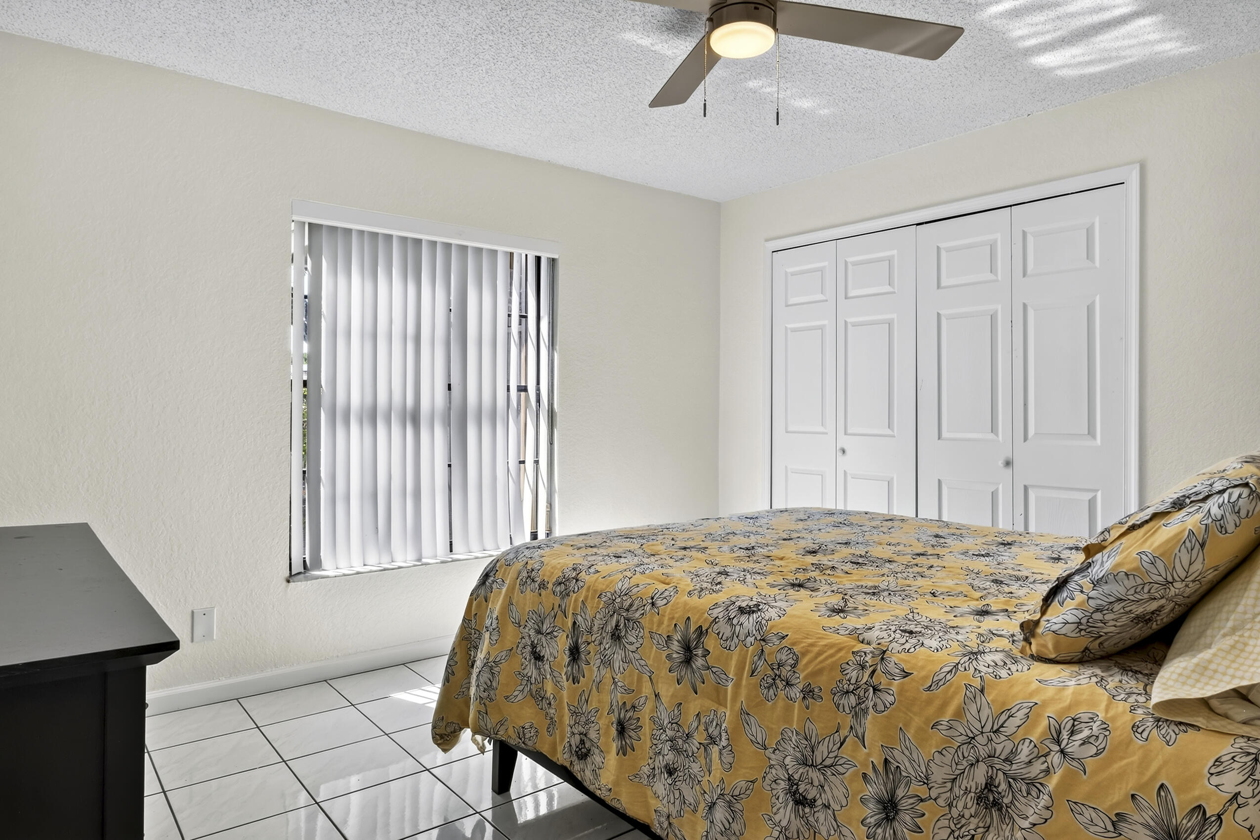 WEST GLEN - Residential