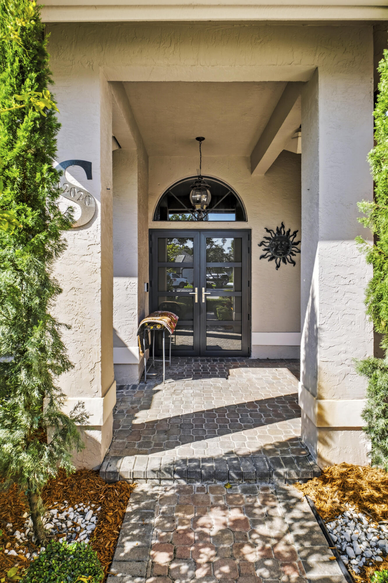 WEST GLEN - Residential