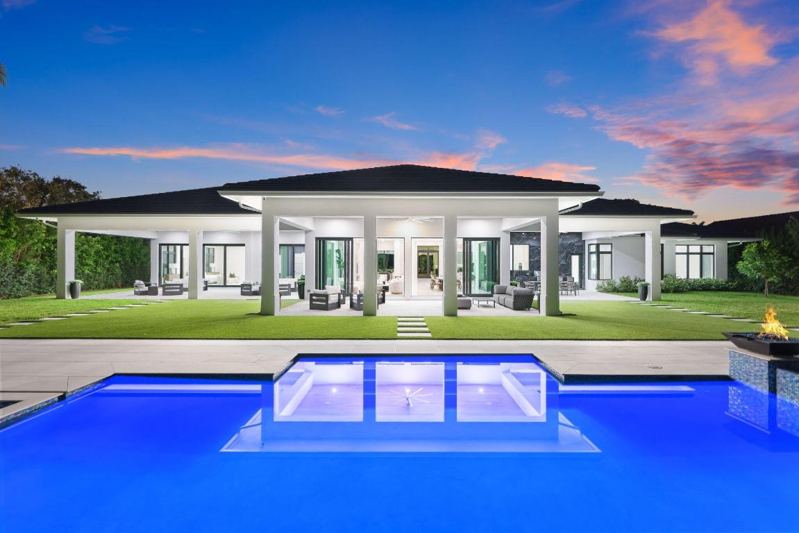 LONG LAKE ESTATES 1 AS - Residential