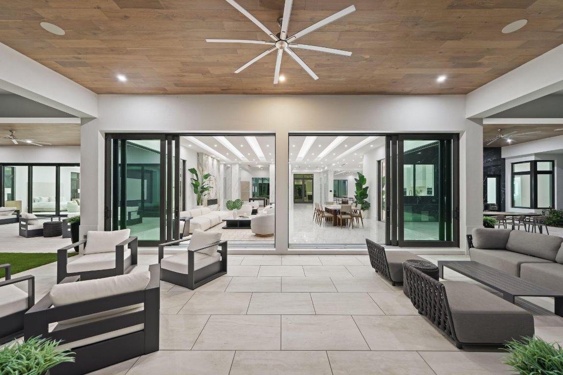 LONG LAKE ESTATES 1 AS - Residential