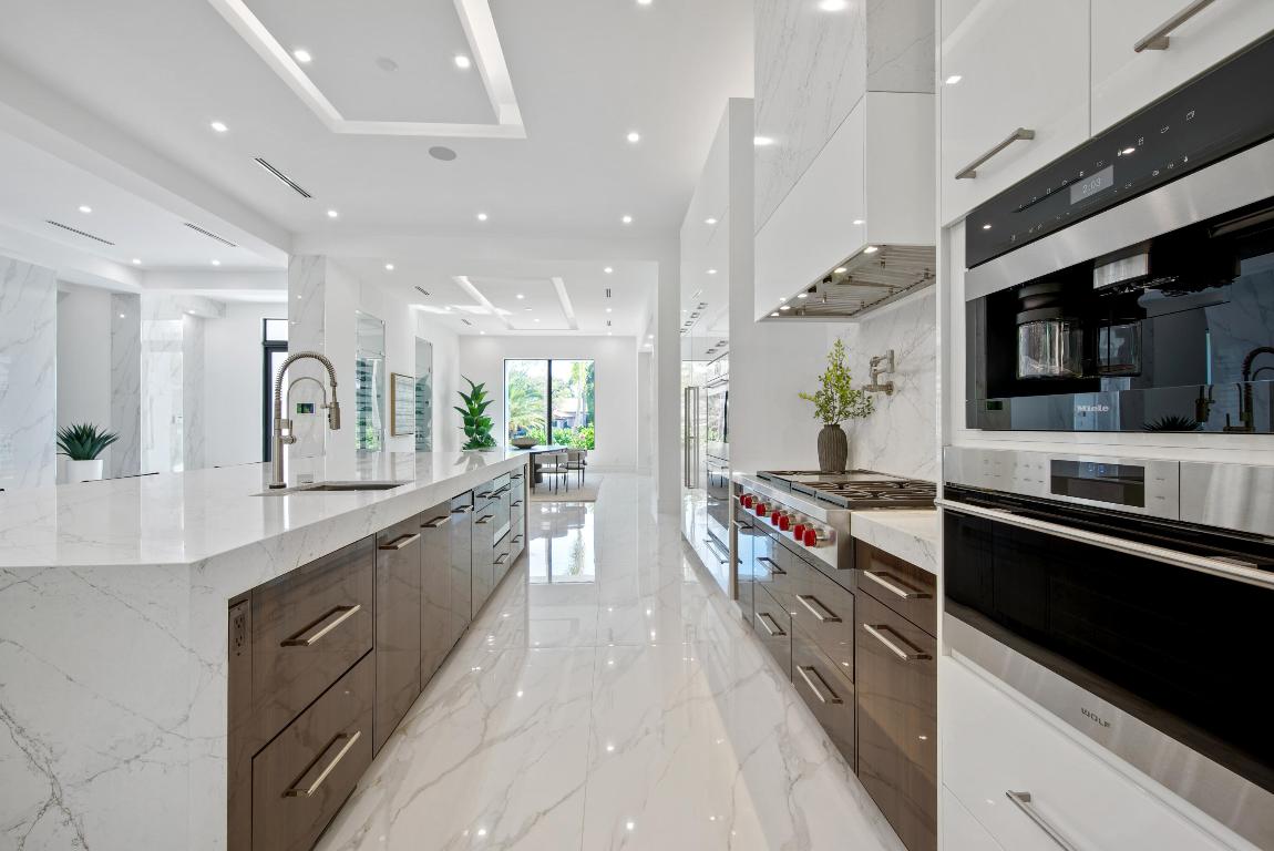 LONG LAKE ESTATES 1 AS - Residential
