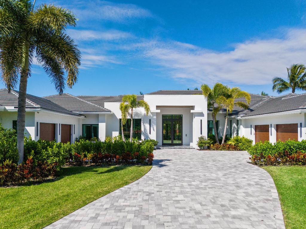 LONG LAKE ESTATES 1 AS - Residential