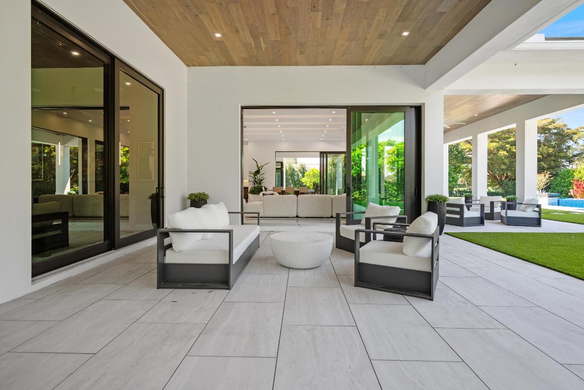 LONG LAKE ESTATES 1 AS - Residential