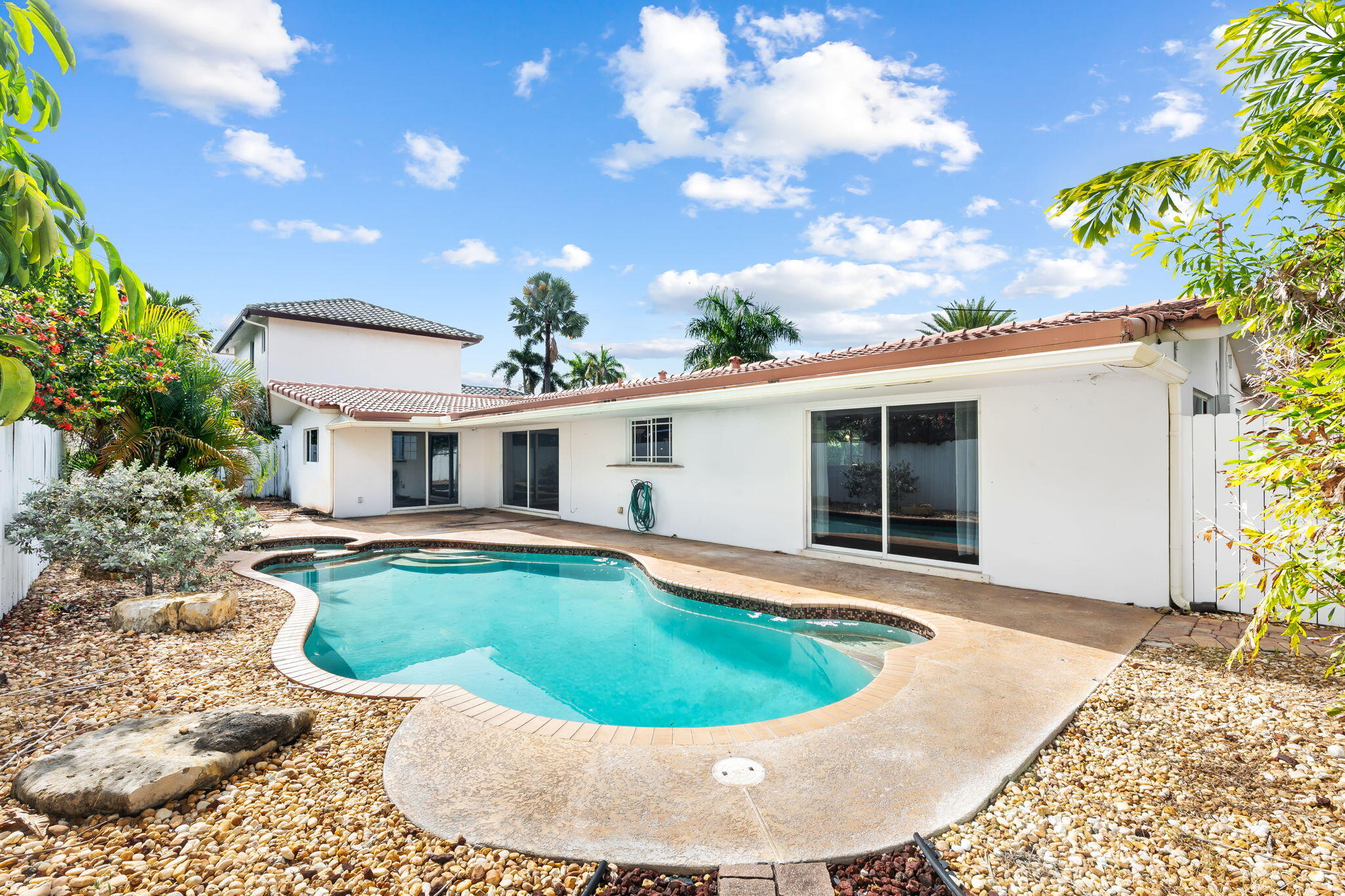 CORAL RIDGE ADD - Residential