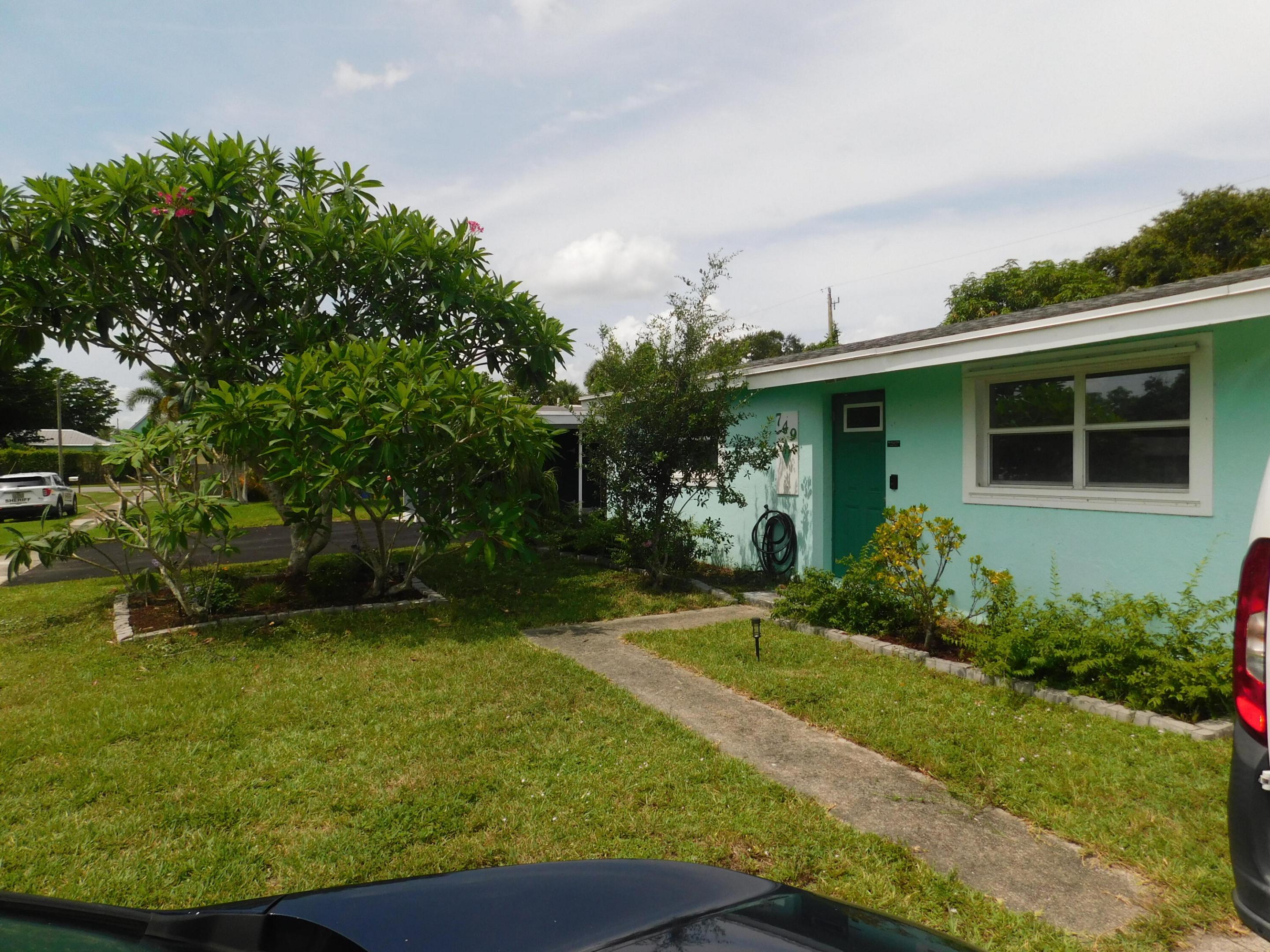 PALM BEACH COLONY SECS 1 AND 2 - Residential
