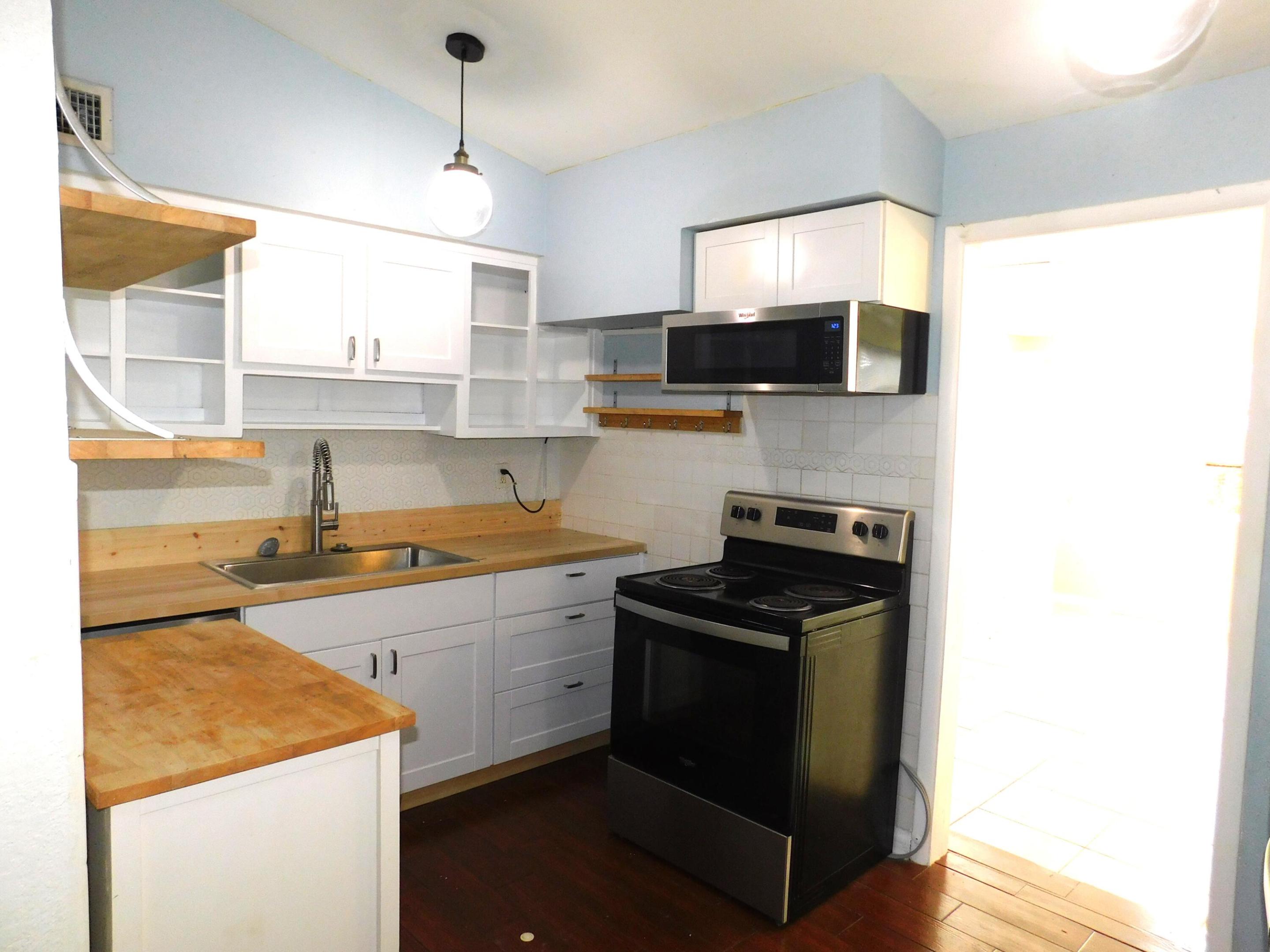 PALM BEACH COLONY SECS 1 AND 2 - Residential