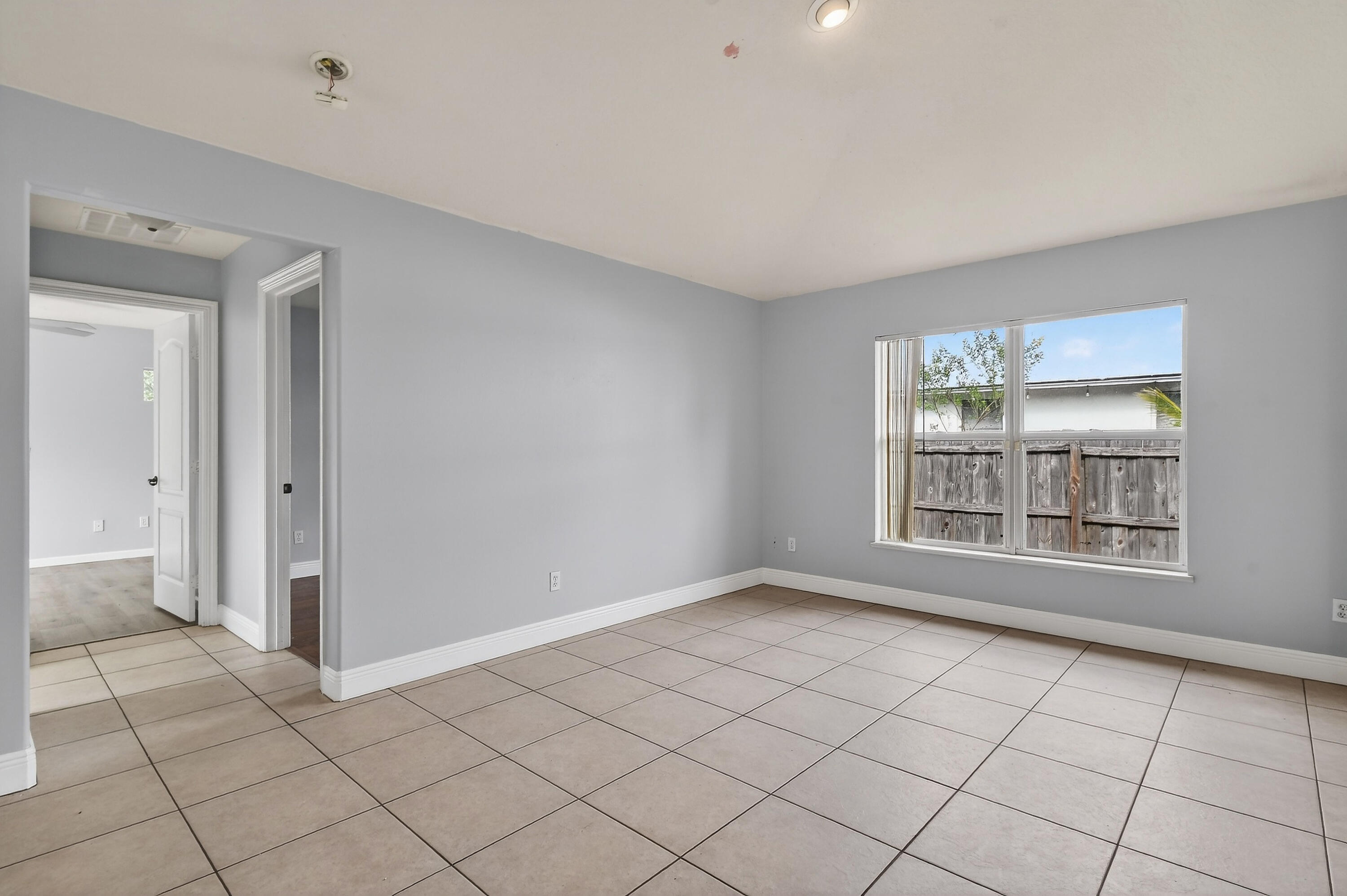 PORT ST LUCIE SECTION  22 - Residential
