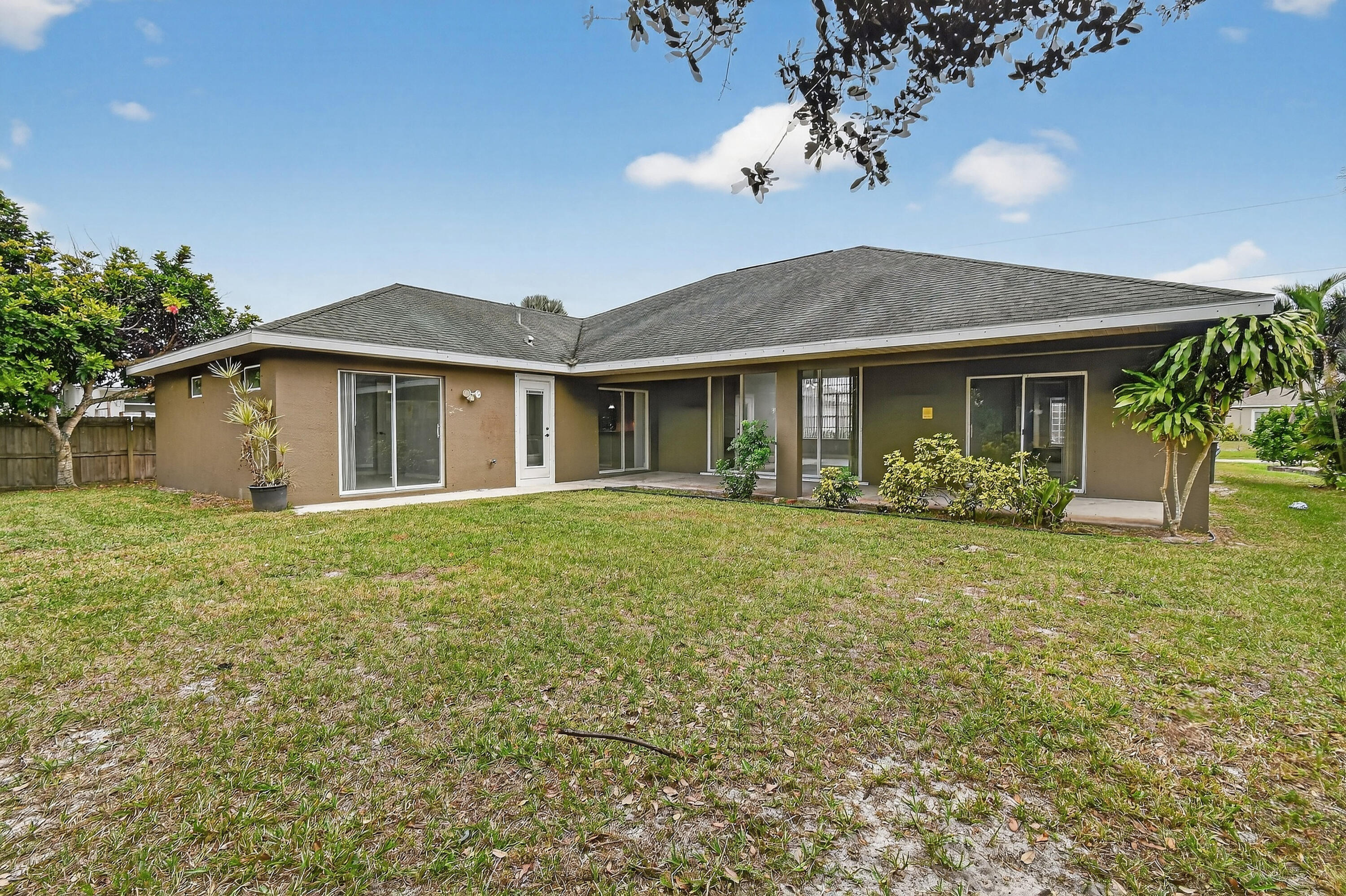 PORT ST LUCIE SECTION  22 - Residential