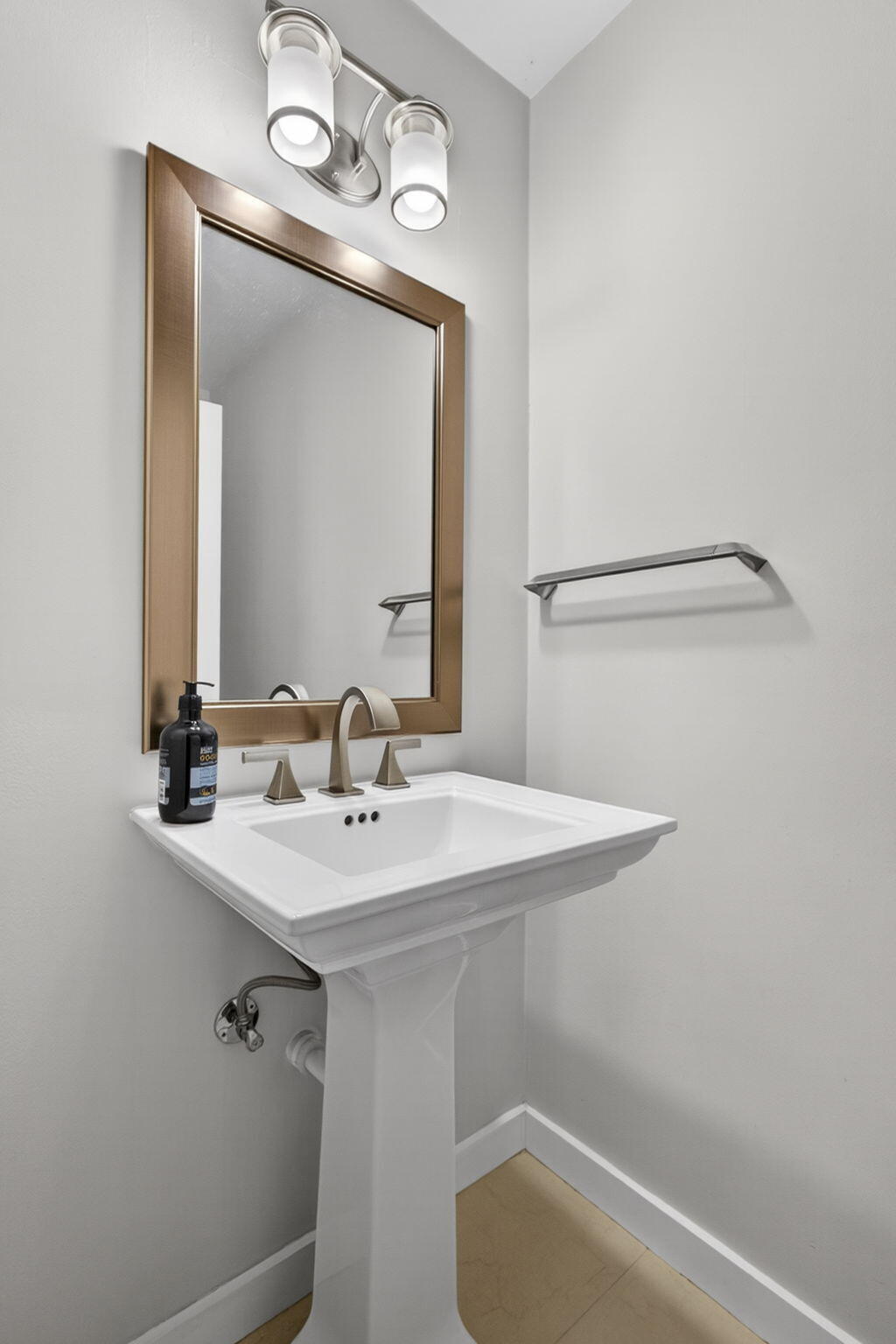 PARK PLACE OF WELLINGTON - Residential Lease