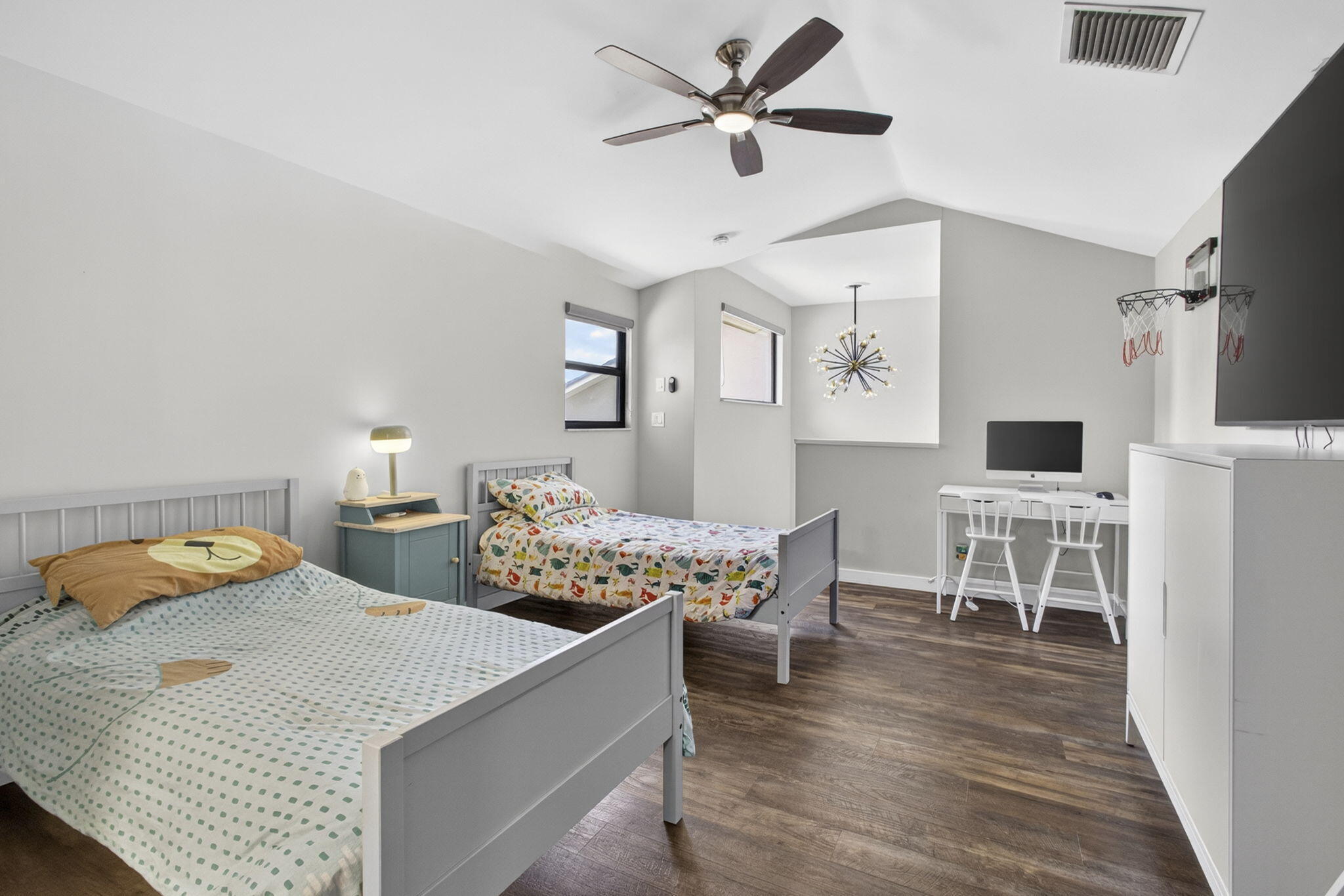 PARK PLACE OF WELLINGTON - Residential Lease