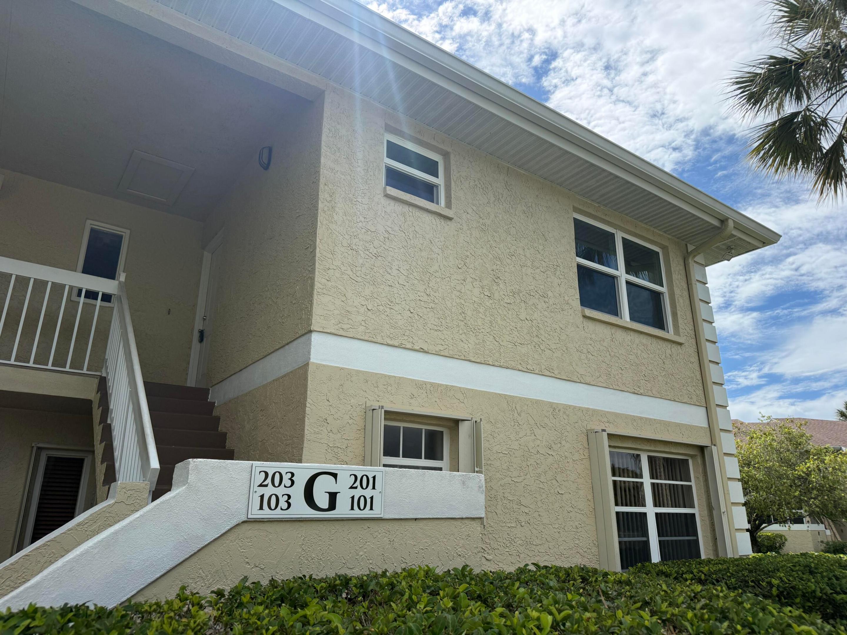 UN, RUN, RUN - GREAT CONDO, GREAT PRICE - BUILDING HAS NEW ROOF, GUTTERS AND EXTERIOR PAINT IN 2022. LOW HOA FEE AND NO SPECIAL ASSESSMENTS! INVESTORS CAN RENT RIGHT AWAY! ALL REMODELED 2/2 WITH A NICE SCREENED BALCONY, BEAUTIFUL NEW KITCHEN WITH QUARTZ COUNTERS AND STAINLESS APPLIANCES. ALL IMPACT WINDOWS EXCEPT SLIDING DOOR (BALCONY HAS HURRICANE ACCORDIAN SHUTTERS), VINYL WATERPROOF PLANK FLOORING. NEW SWITCHES & LIGHTS. NEW TOLIETS & VANITIES. NEW A/C IN 2024. THIS UNIT IS A MUST SEE!
