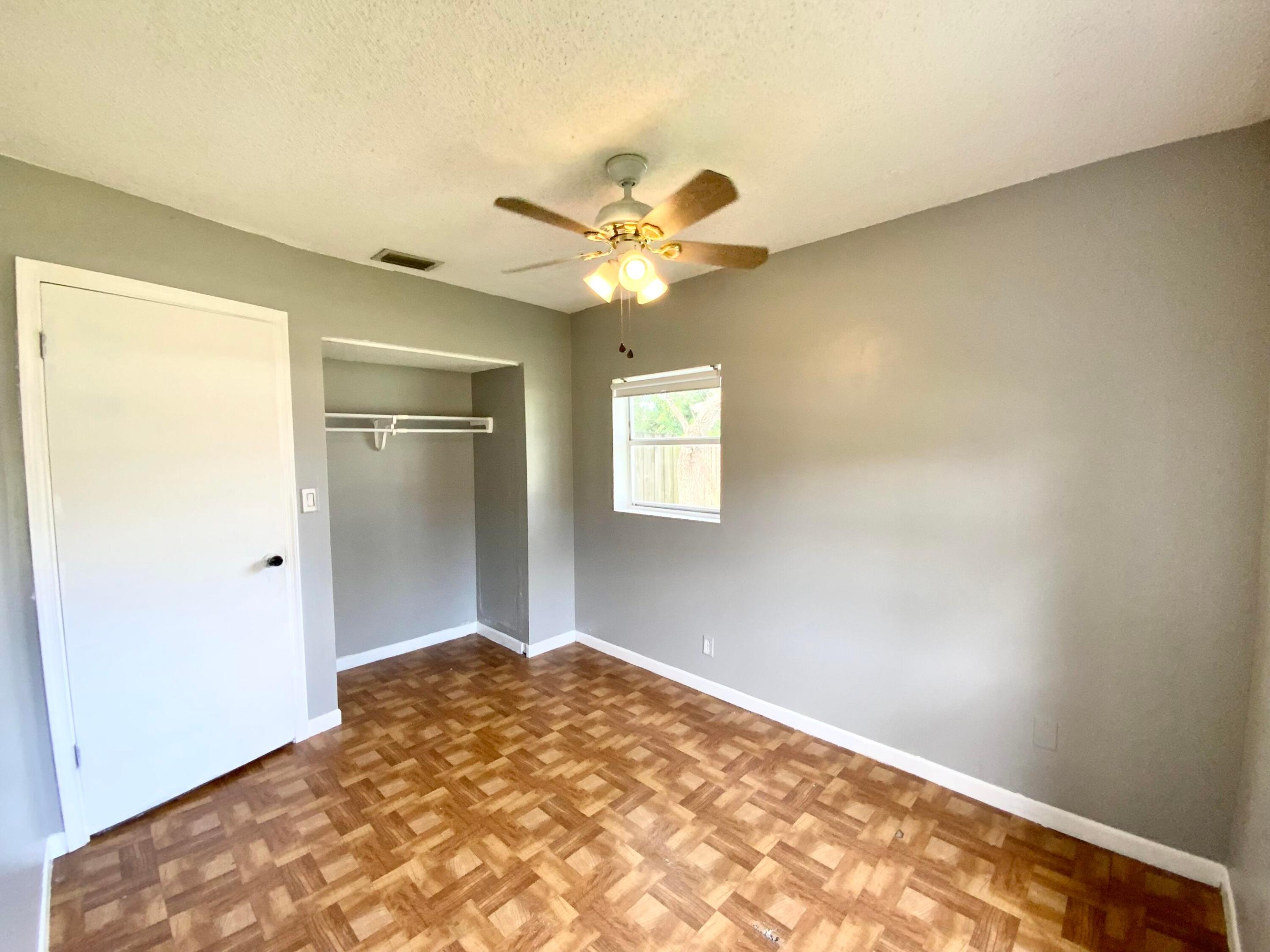 NORTH LAUDERDALE VILLAGE SEC 2 - Residential
