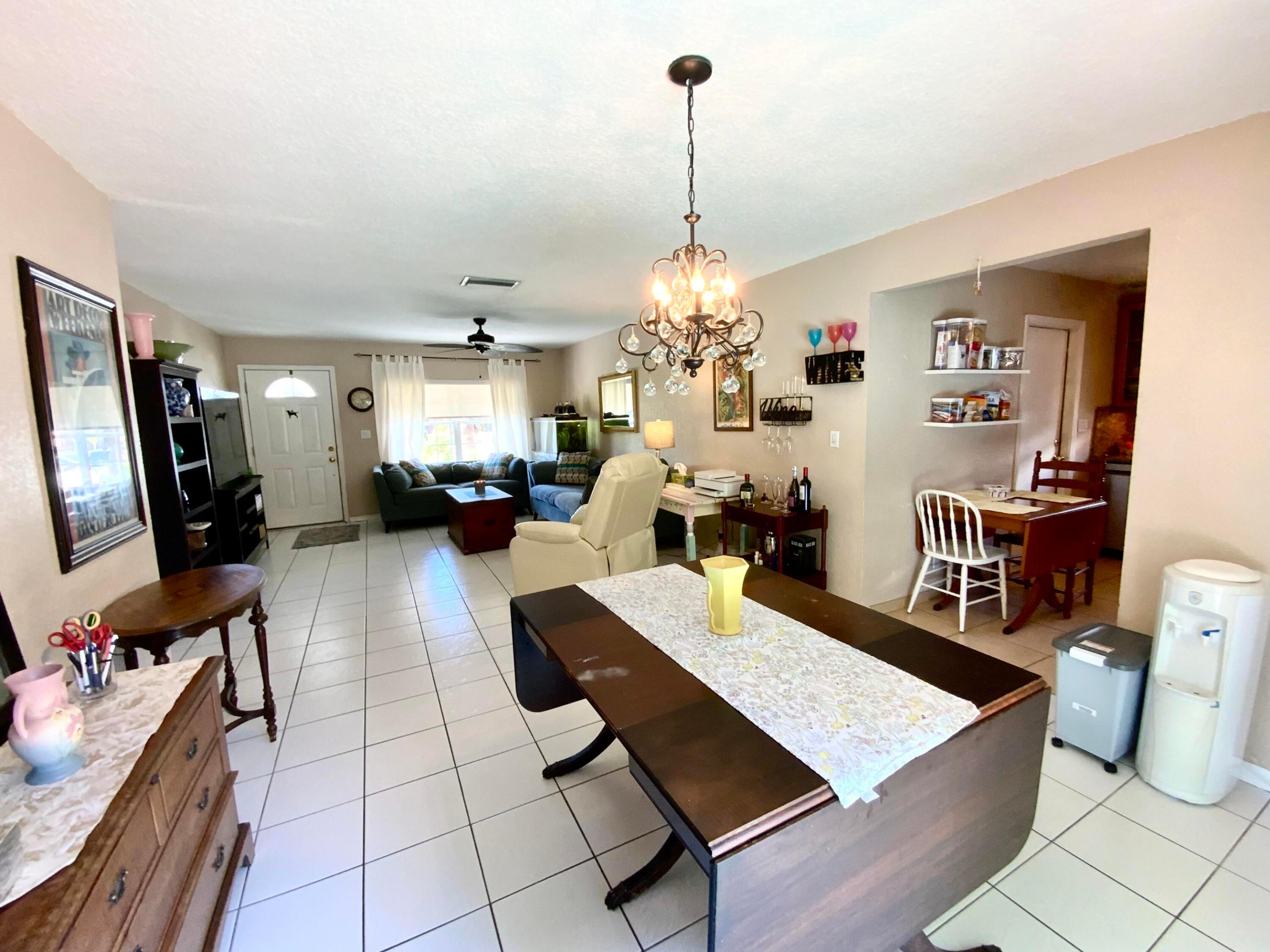 NORTH LAUDERDALE VILLAGE SEC 2 - Residential