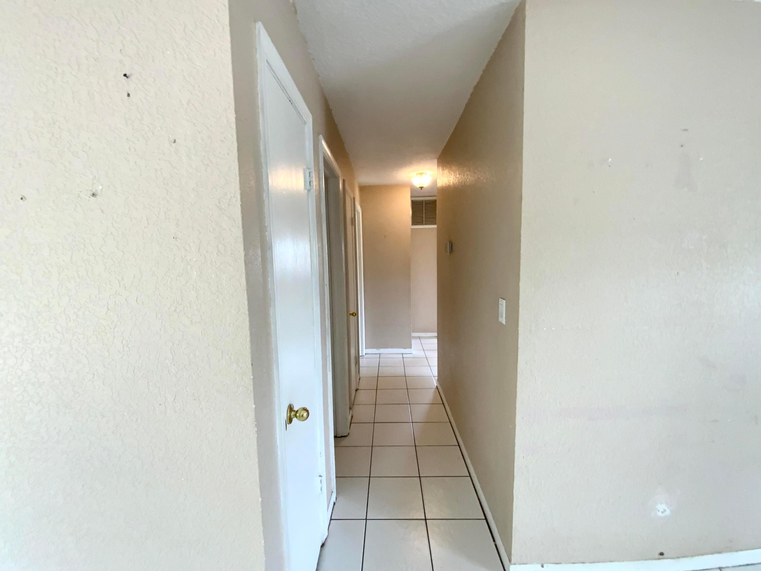 NORTH LAUDERDALE VILLAGE SEC 2 - Residential