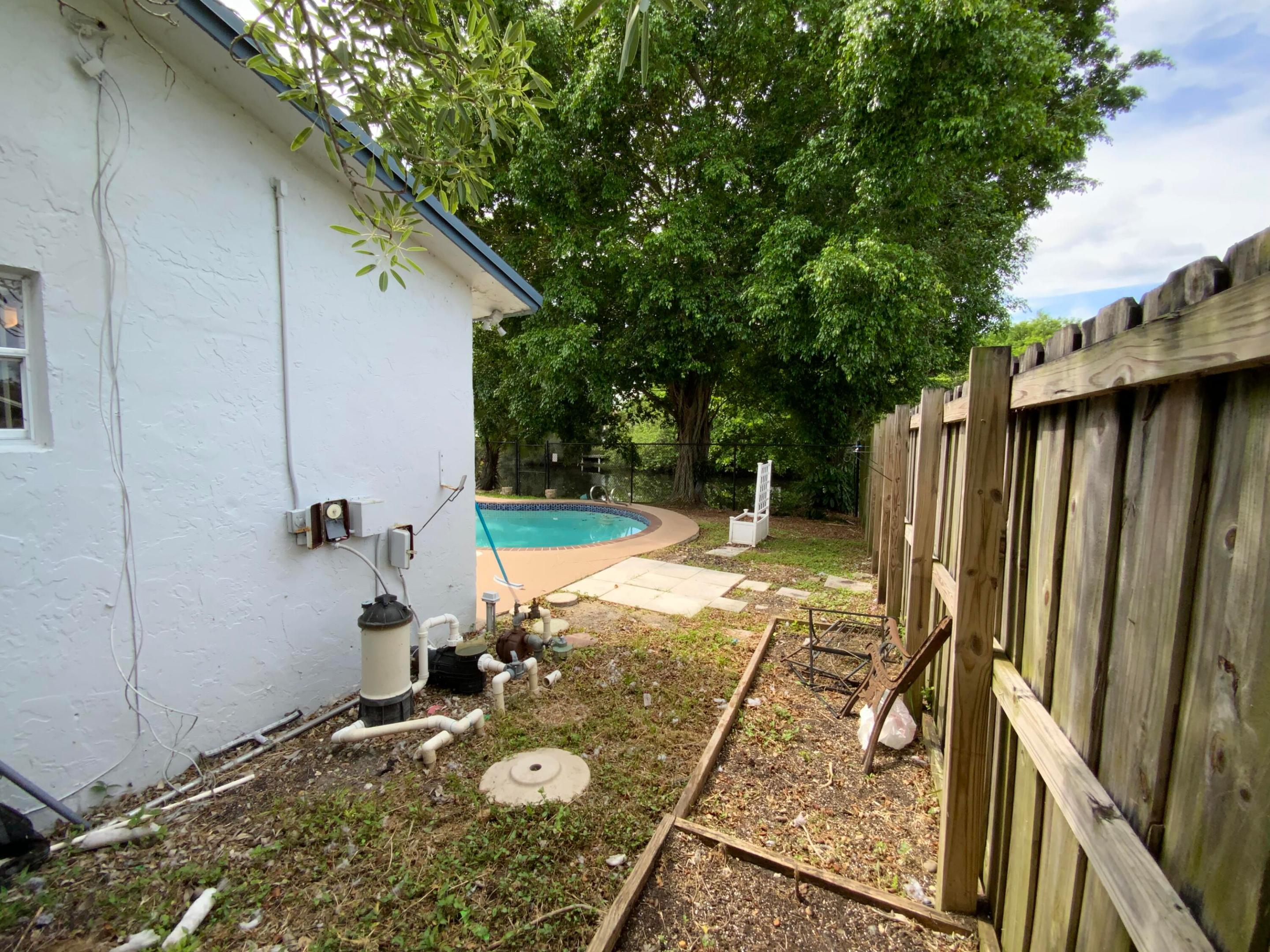 NORTH LAUDERDALE VILLAGE SEC 2 - Residential