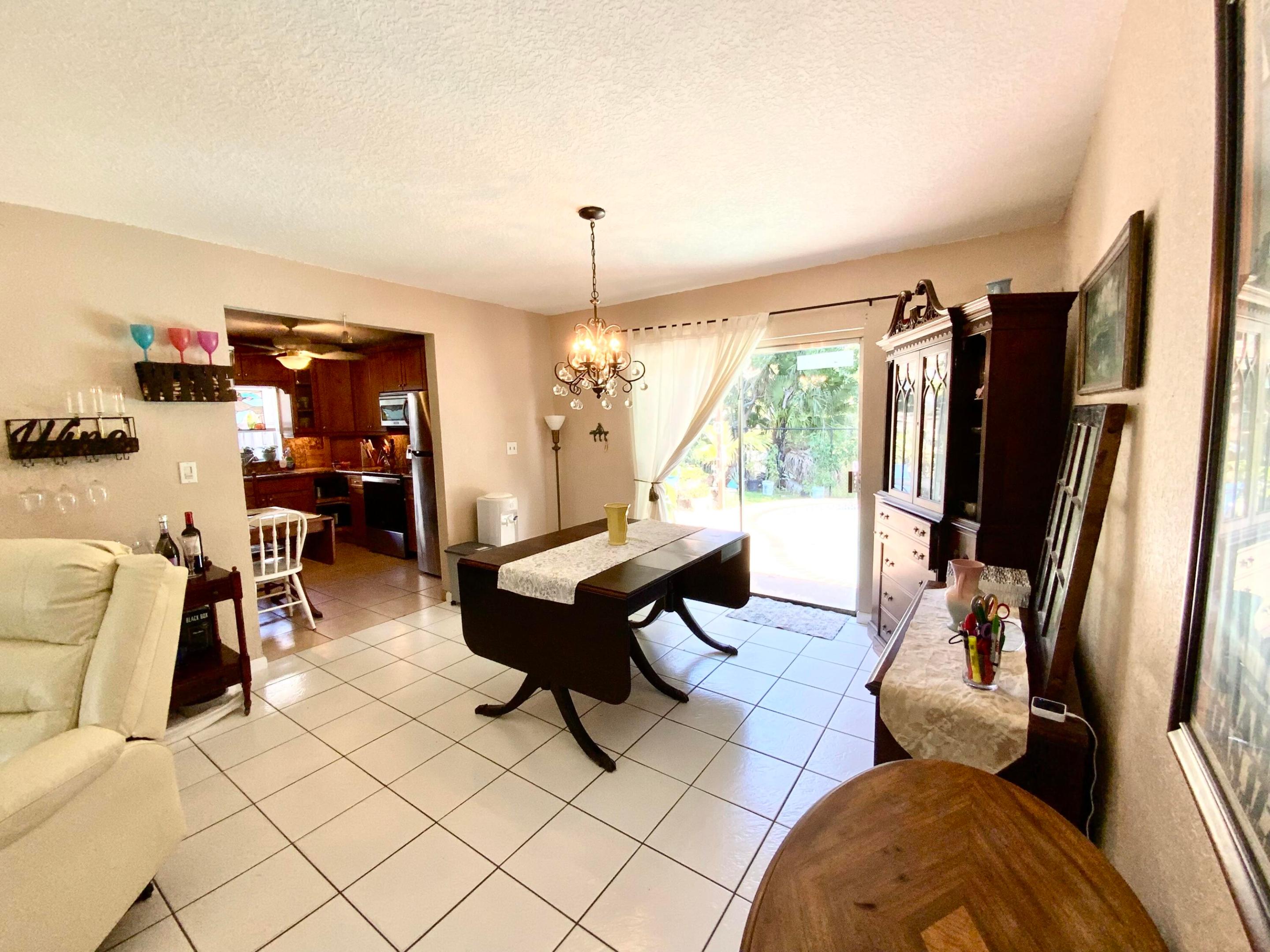 NORTH LAUDERDALE VILLAGE SEC 2 - Residential