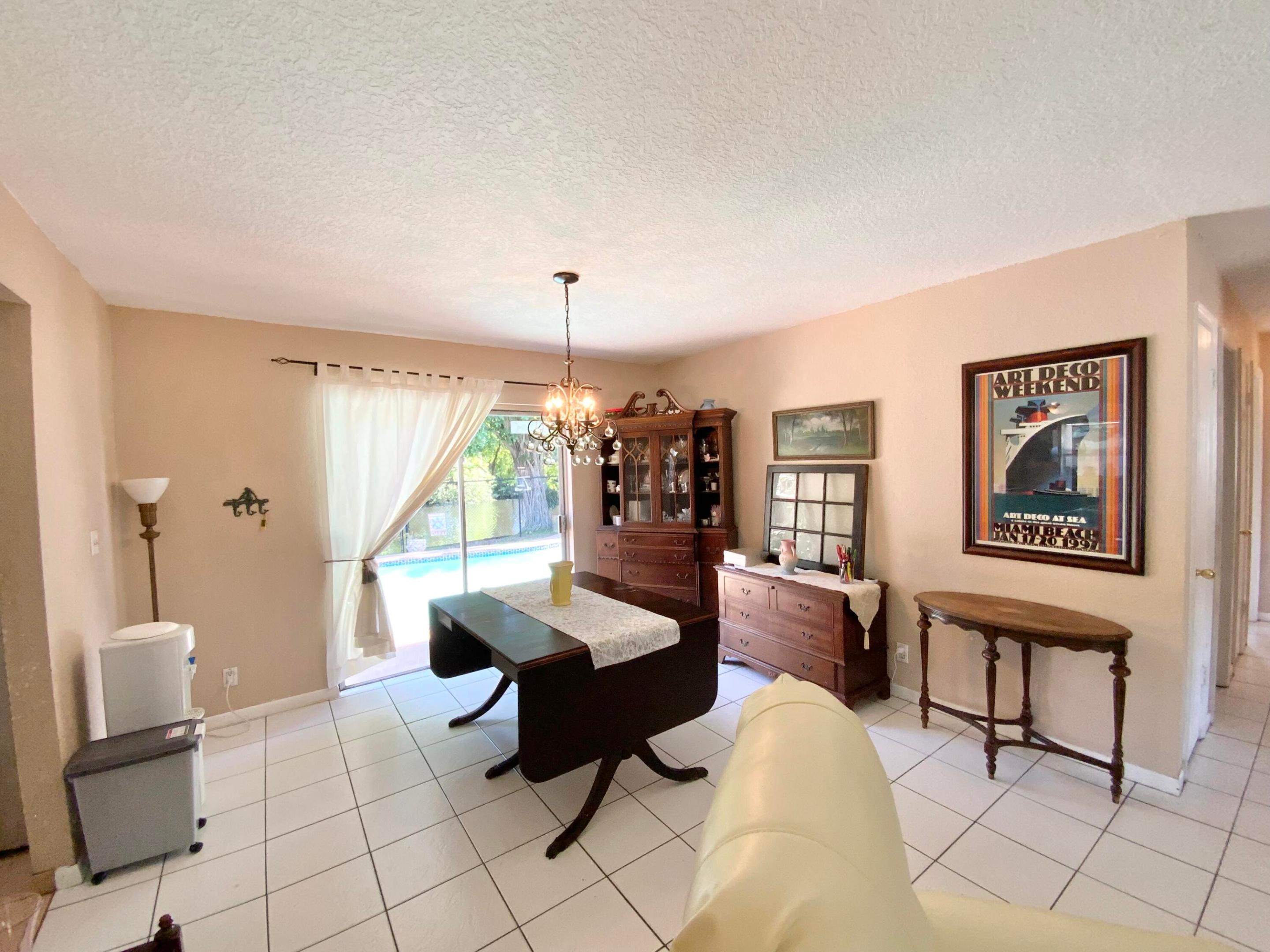 NORTH LAUDERDALE VILLAGE SEC 2 - Residential