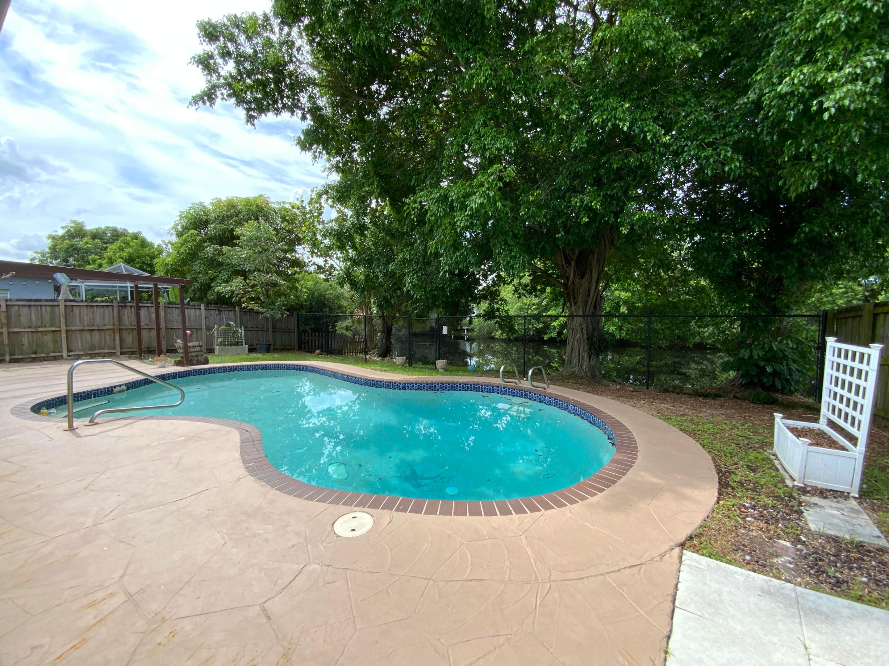 NORTH LAUDERDALE VILLAGE SEC 2 - Residential