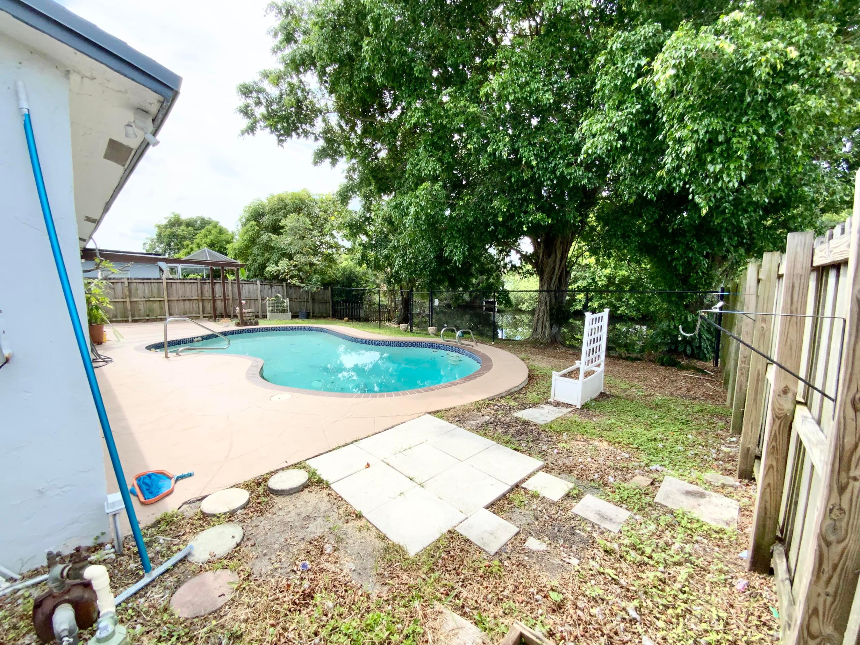 NORTH LAUDERDALE VILLAGE SEC 2 - Residential