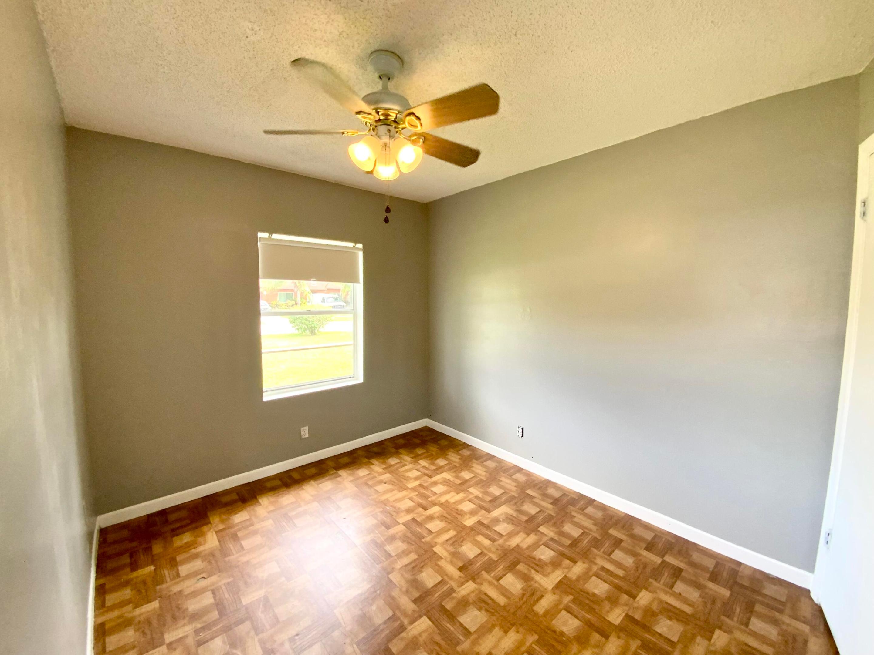 NORTH LAUDERDALE VILLAGE SEC 2 - Residential