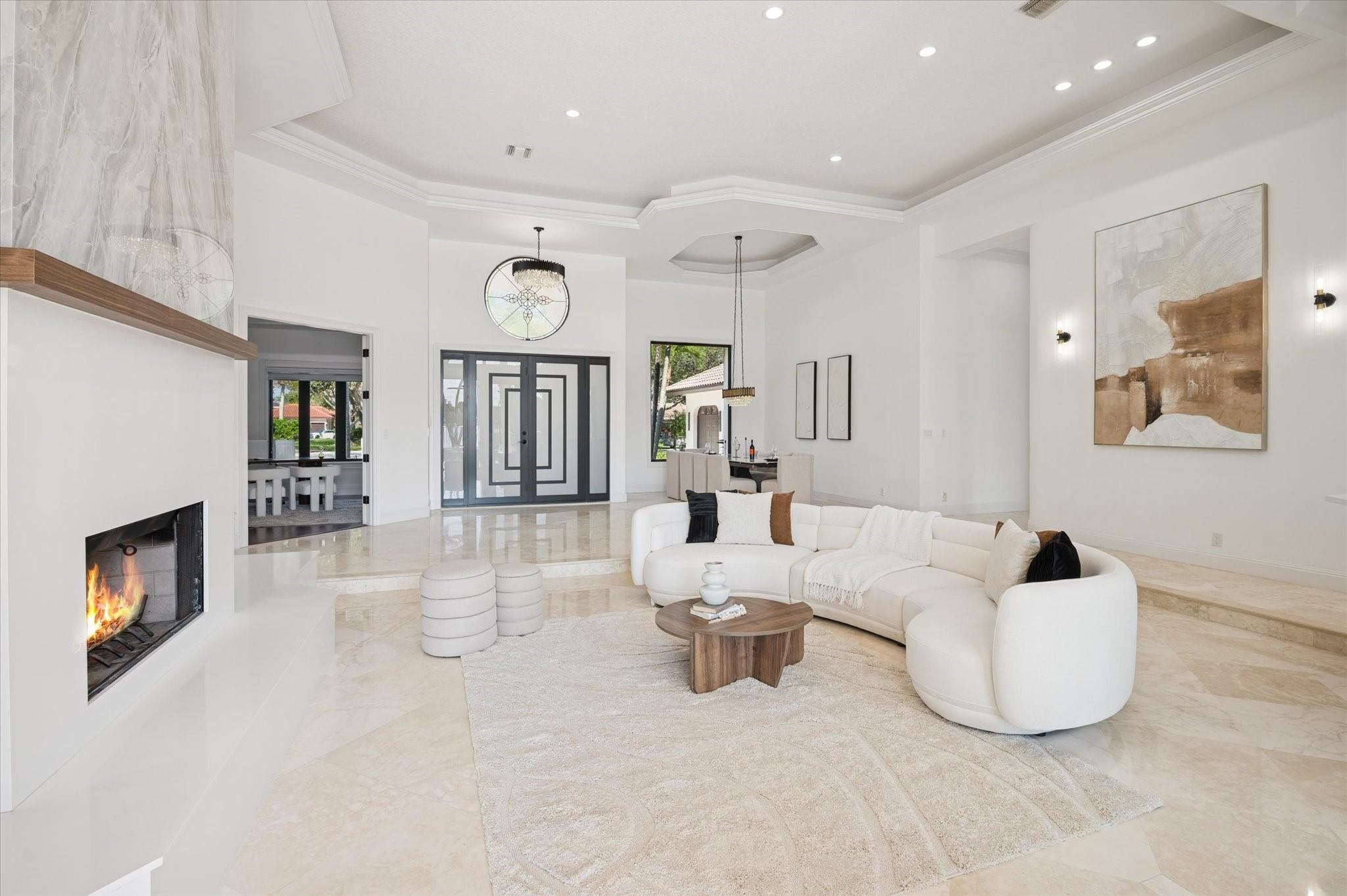 PARKLAND LAKES - Residential