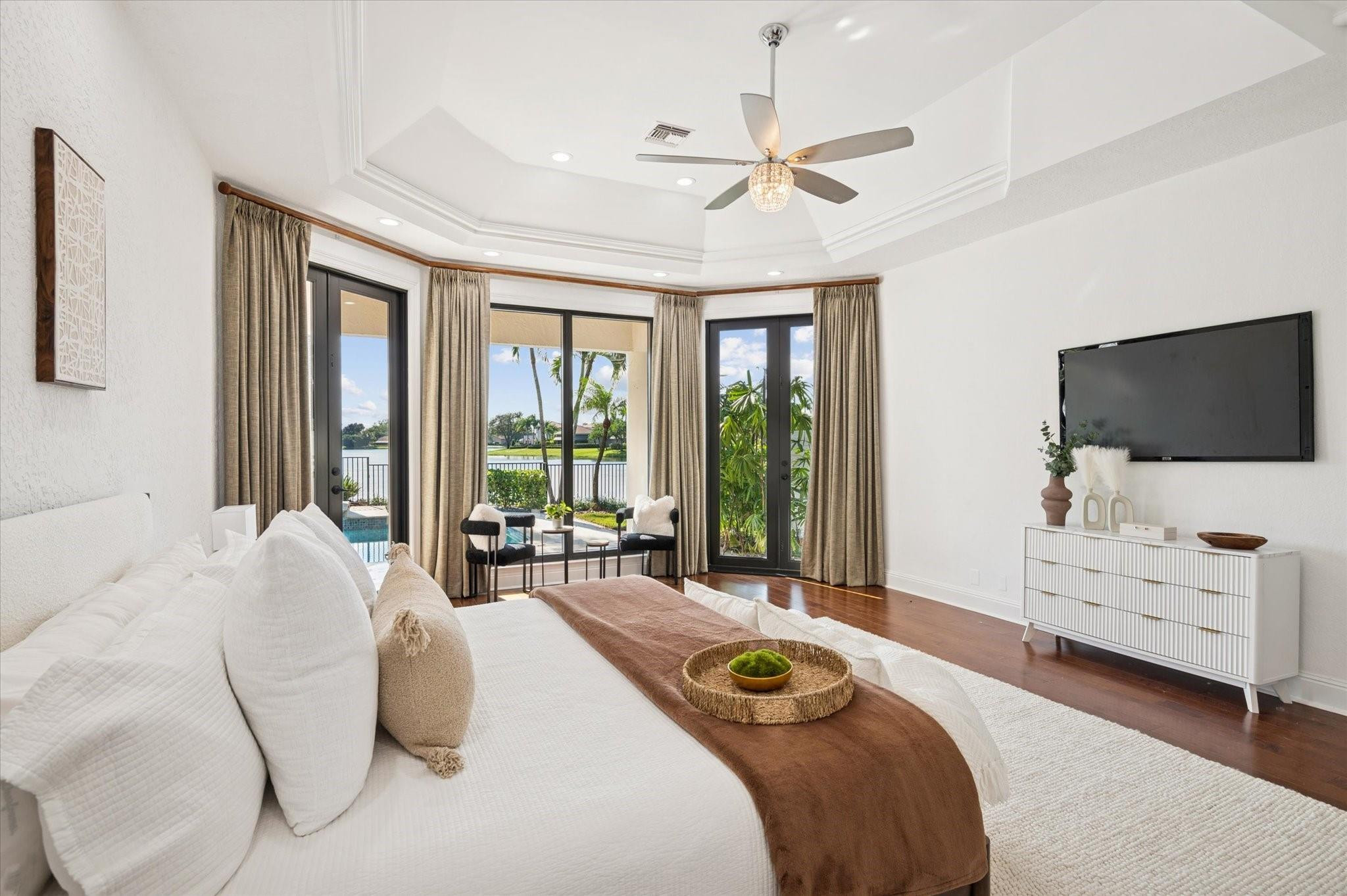 PARKLAND LAKES - Residential