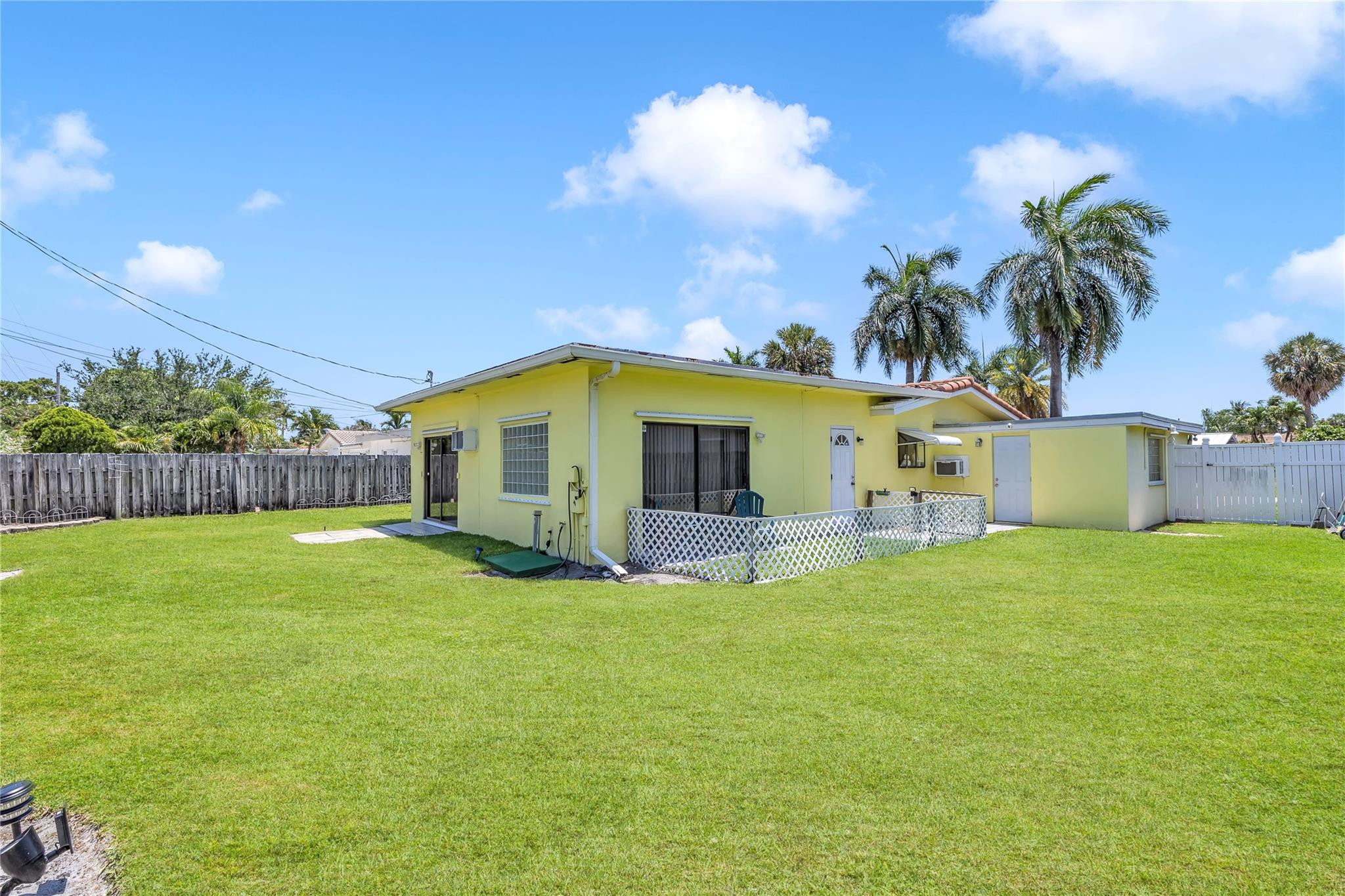 DOUGLAS PARK - Residential