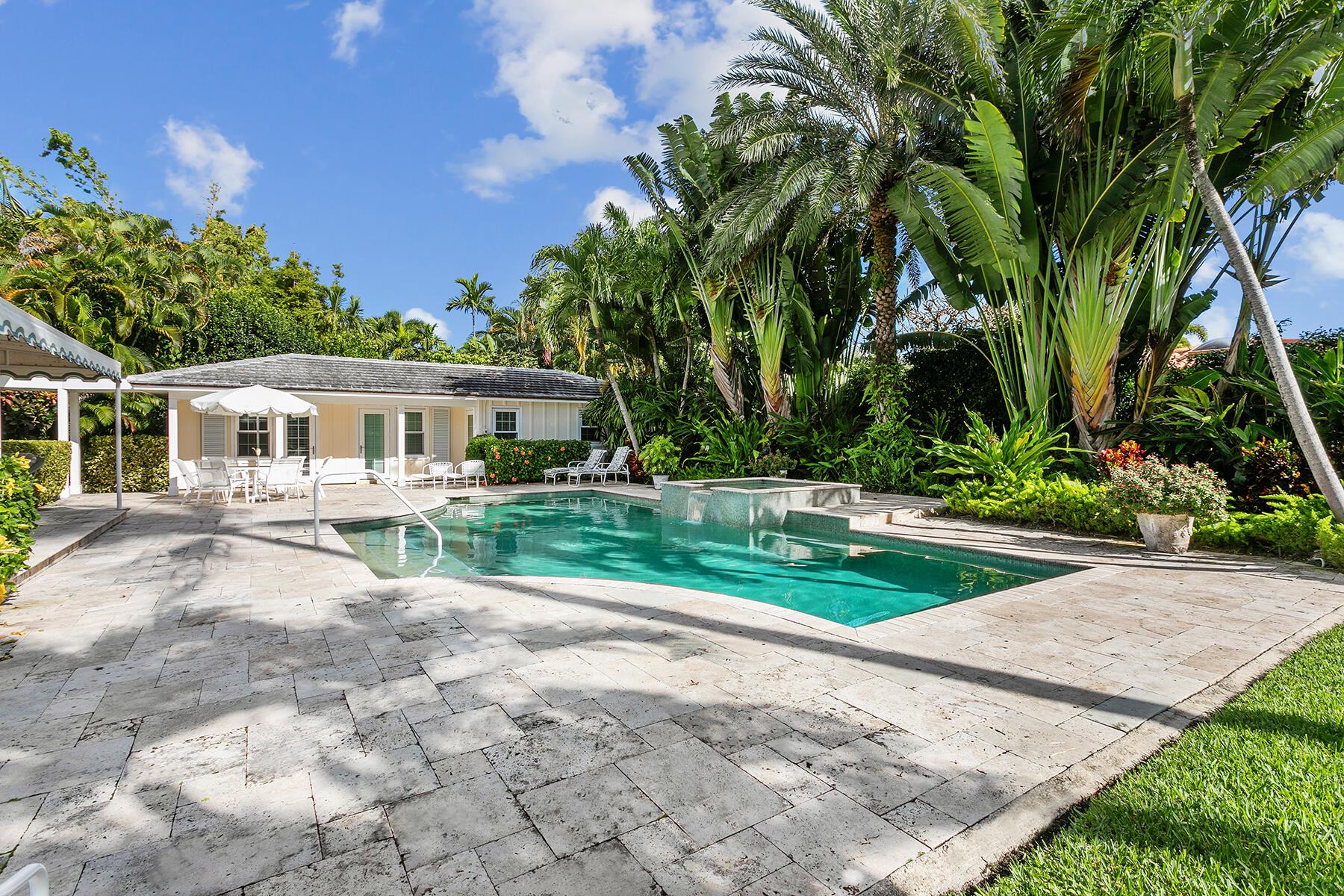 NORTH SHORE - Residential
