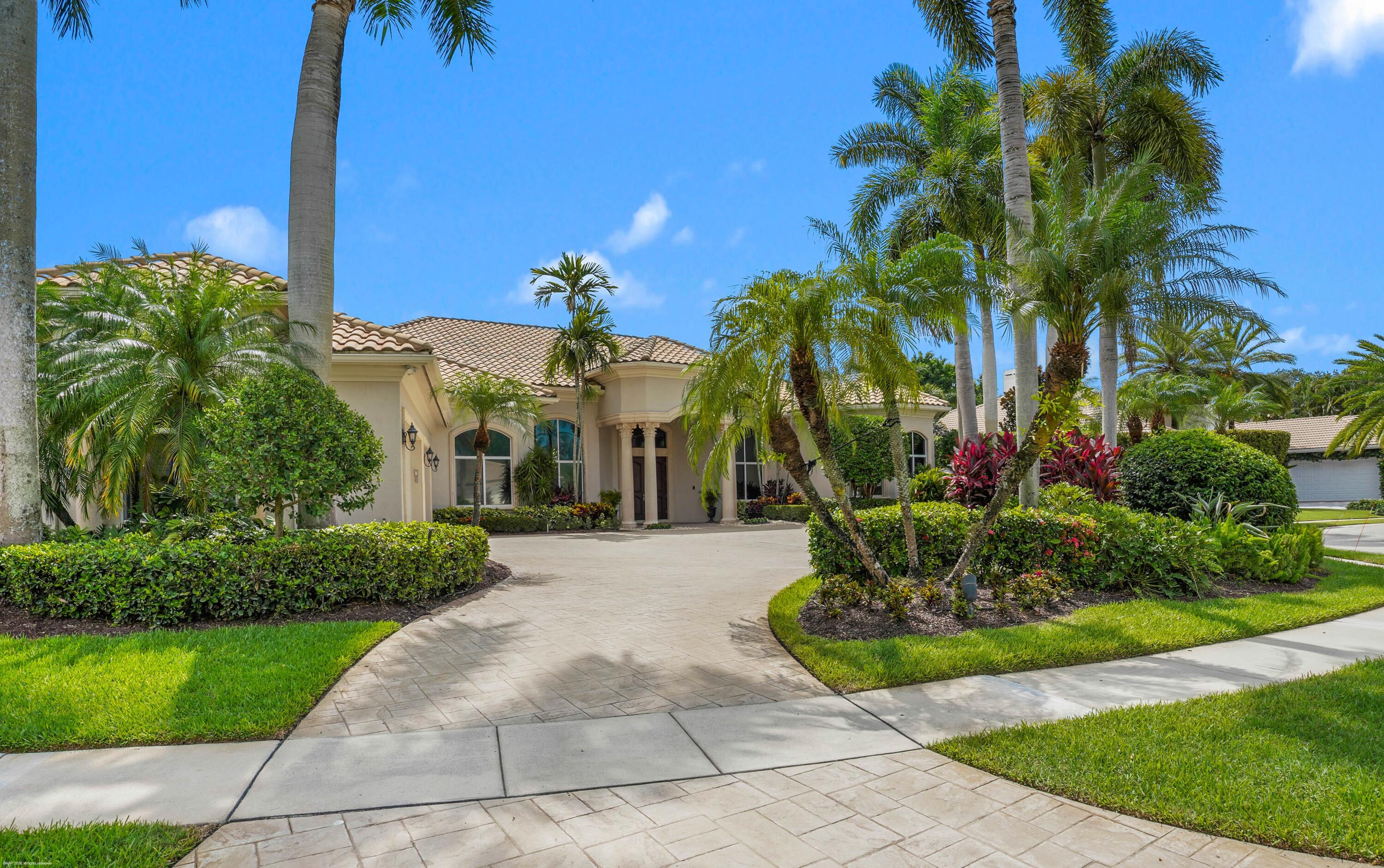 MIZNER ESTATES - Residential