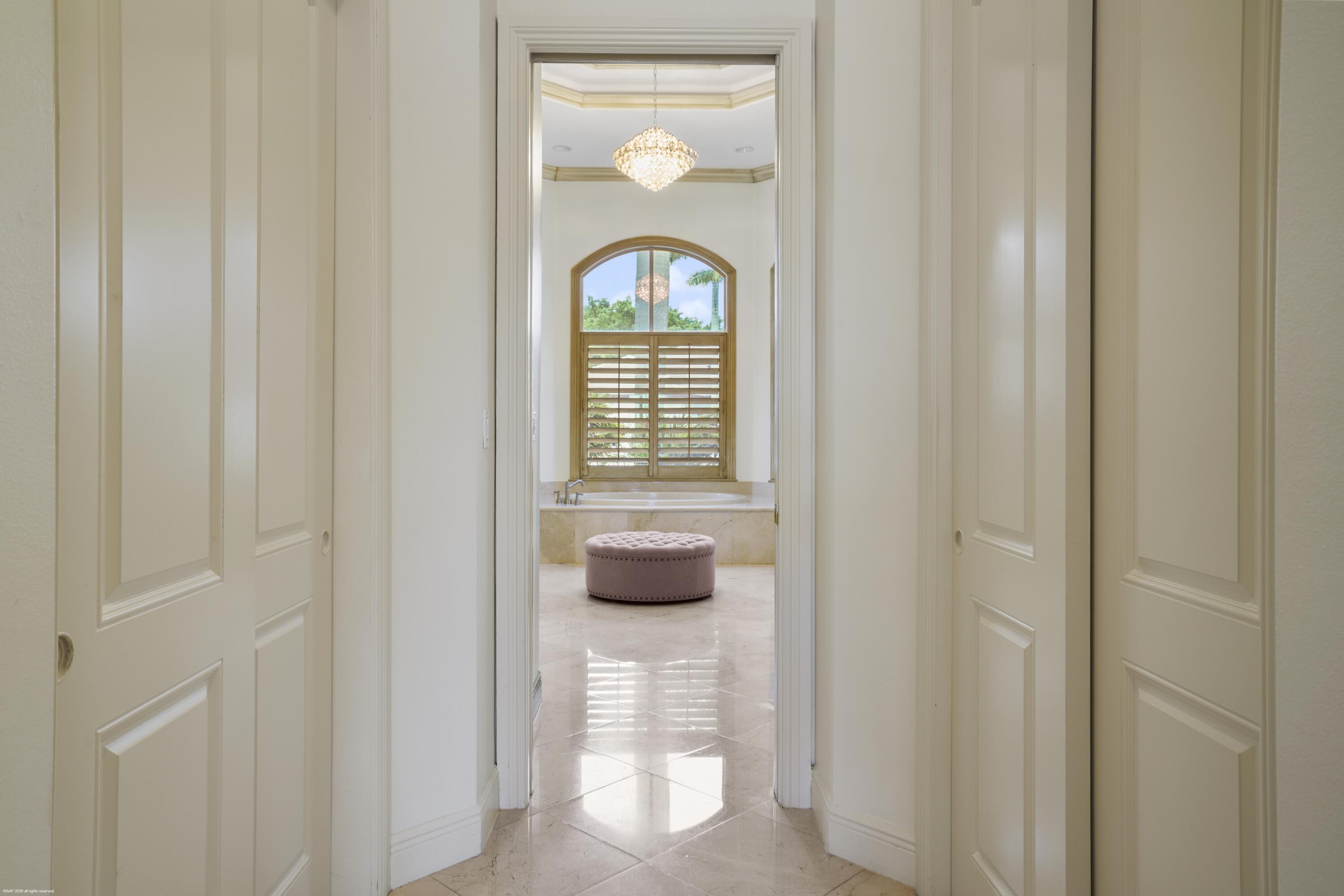 MIZNER ESTATES - Residential