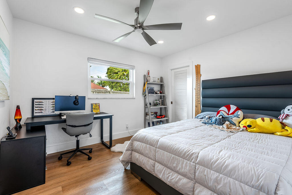 UNIVERSITY PARK COUNTRY CLUB ESTATES - Residential Lease