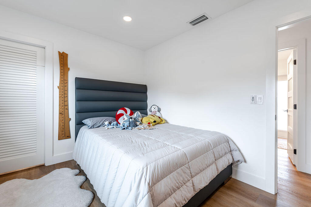 UNIVERSITY PARK COUNTRY CLUB ESTATES - Residential Lease