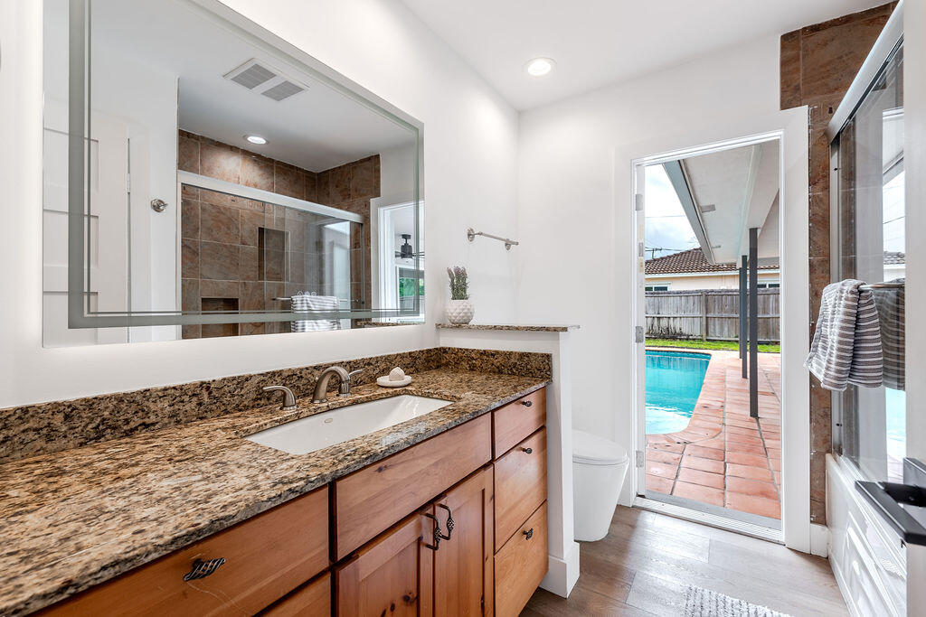 UNIVERSITY PARK COUNTRY CLUB ESTATES - Residential Lease