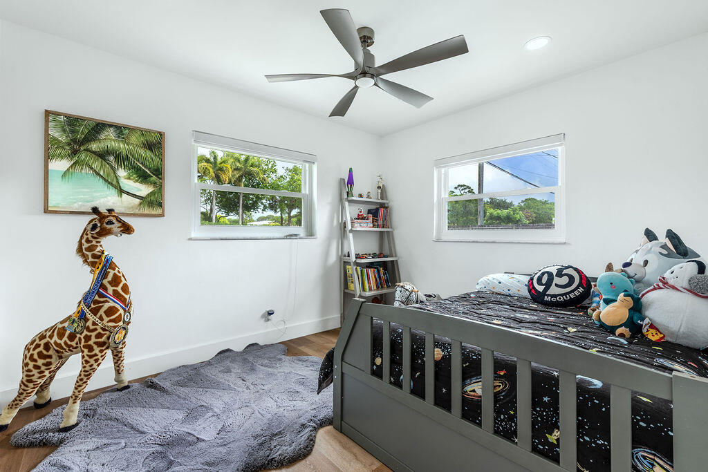 UNIVERSITY PARK COUNTRY CLUB ESTATES - Residential Lease