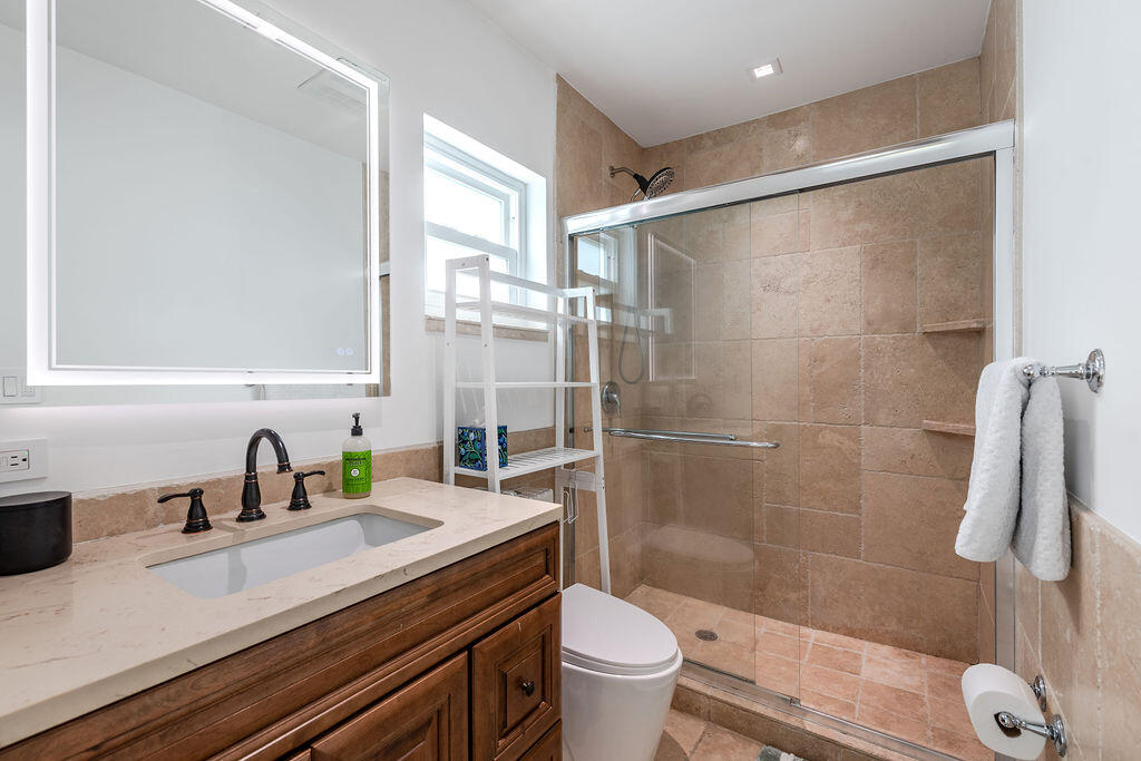 UNIVERSITY PARK COUNTRY CLUB ESTATES - Residential Lease